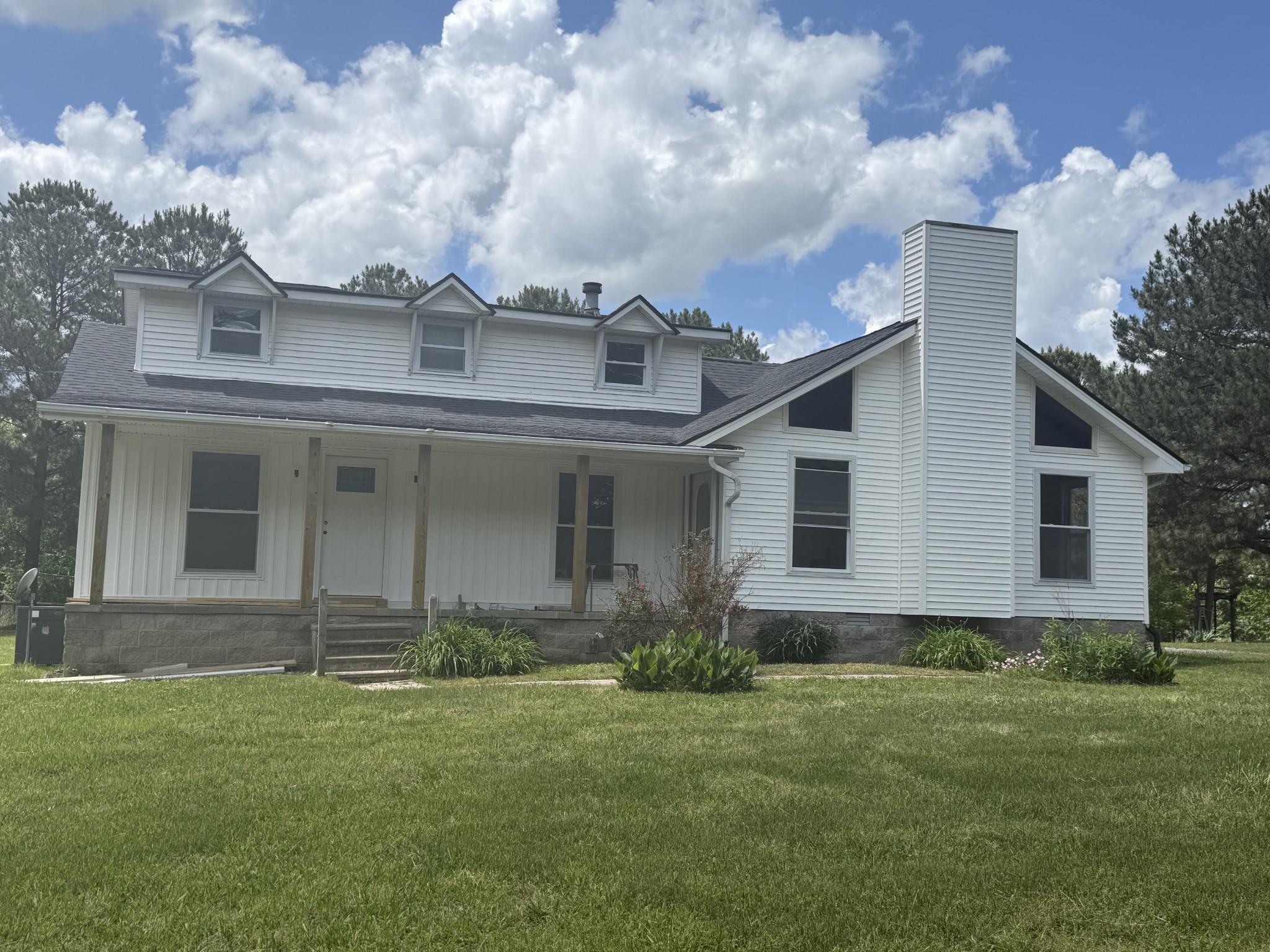 11066 New Cut Off Rd Property Photo 1