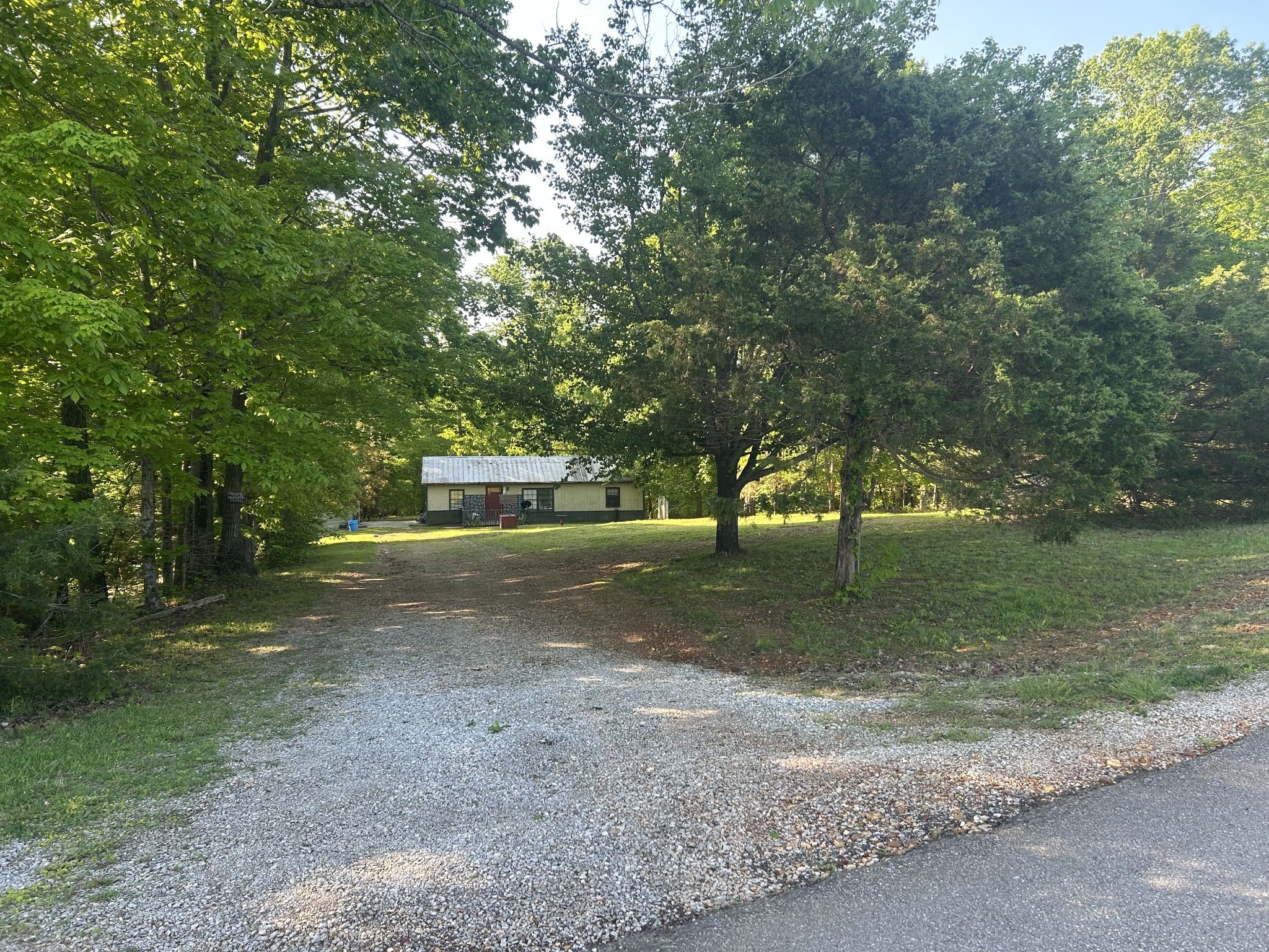1445 Collins Rd Property Photo 1