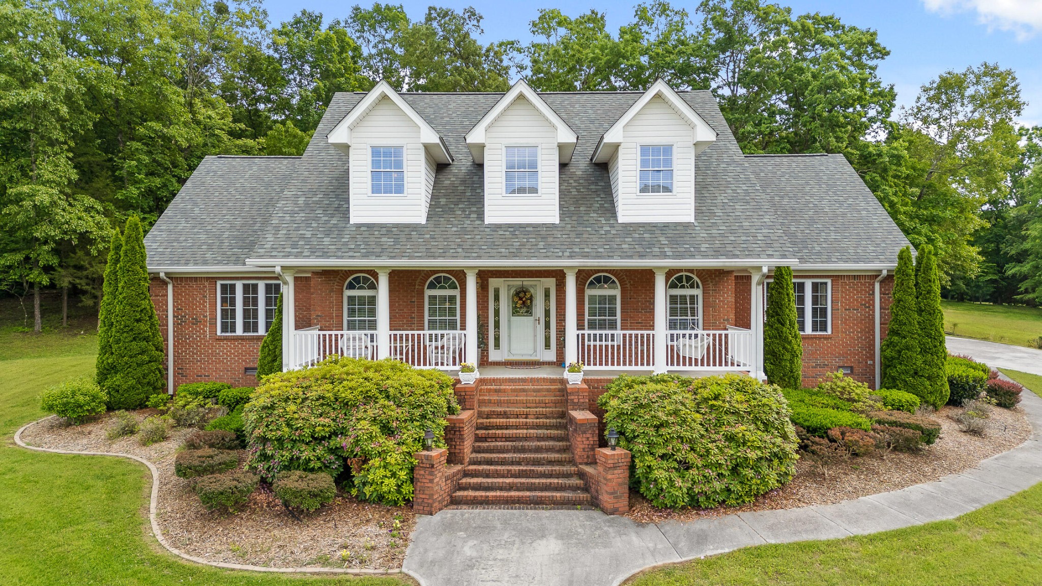 535 Castle Drive Property Photo