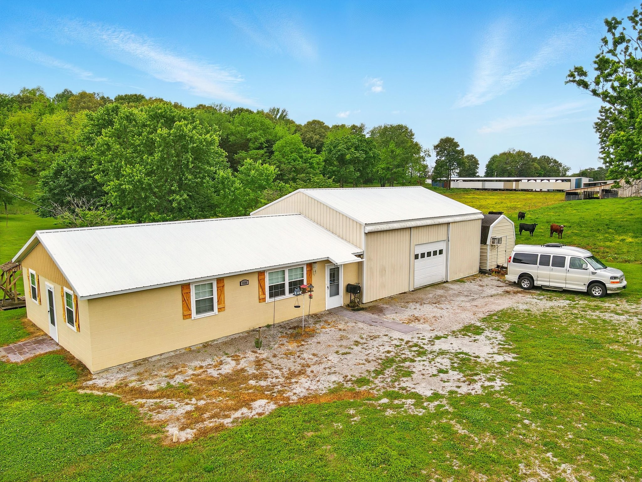 1142 Maxwell Rd Property Photo