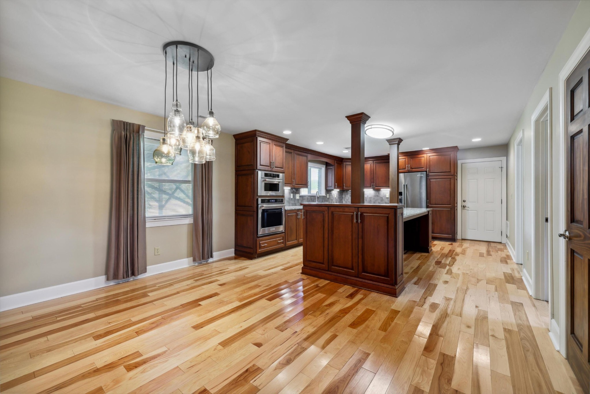 7470 Twin Brook Drive Property Photo 9