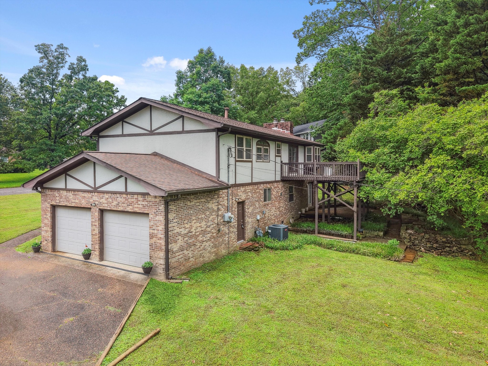 7470 Twin Brook Drive Property Photo 33