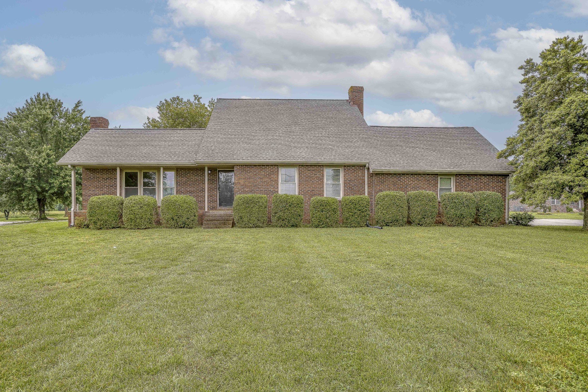 2855 Logan Rd Property Photo 1