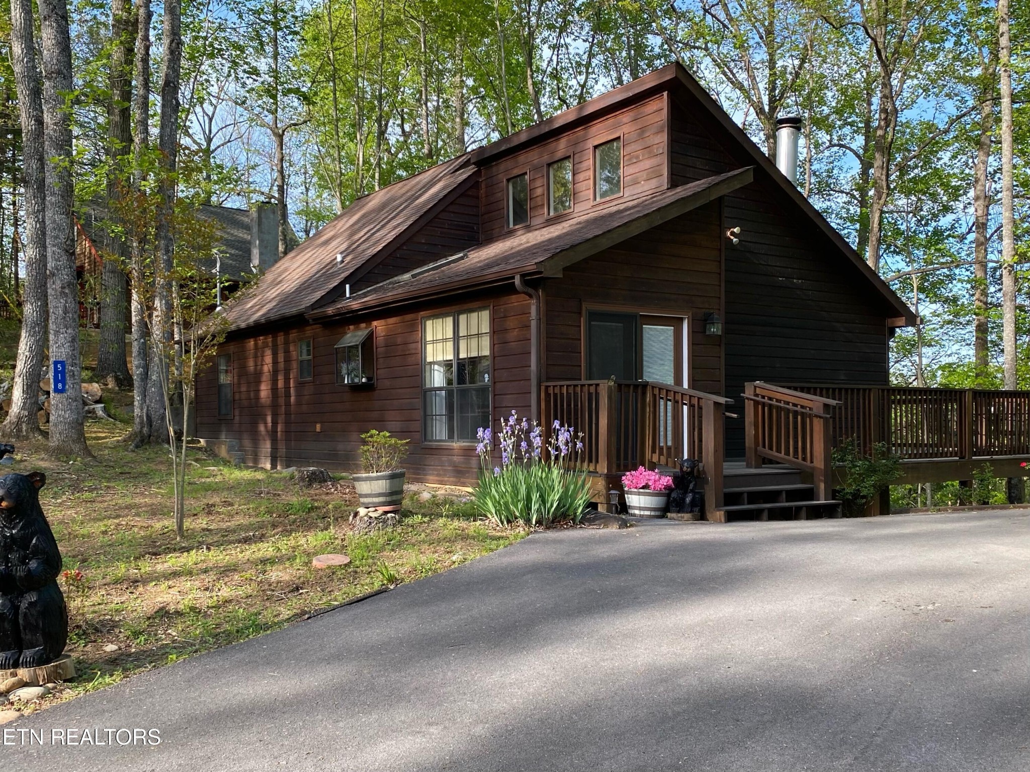 518 Deer Path Lane Property Photo
