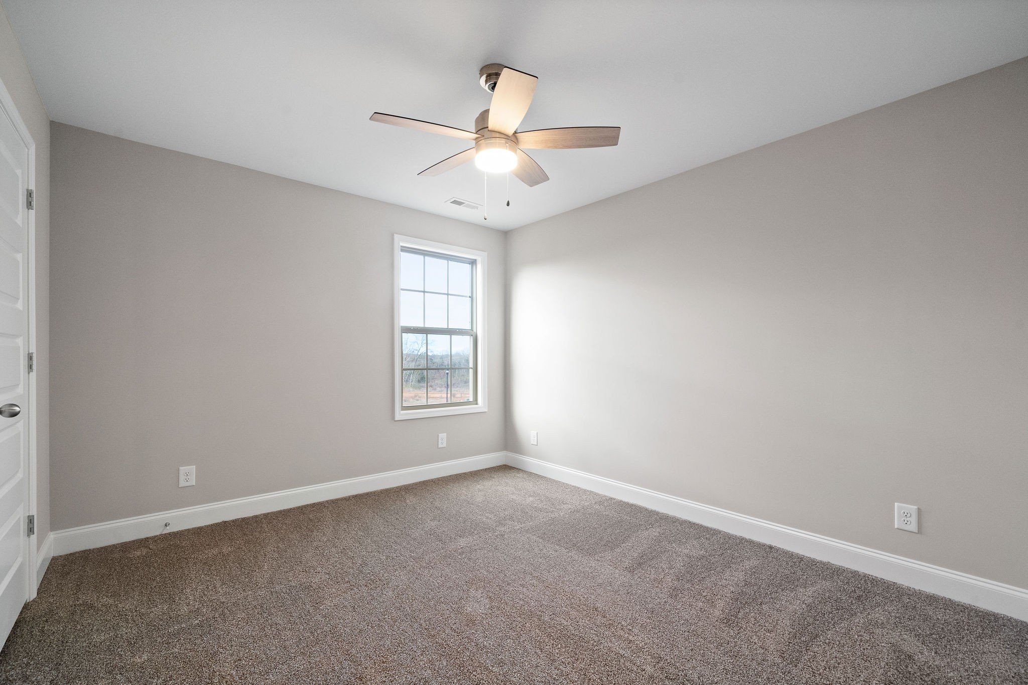 1684 Heritage Dr Property Photo 24