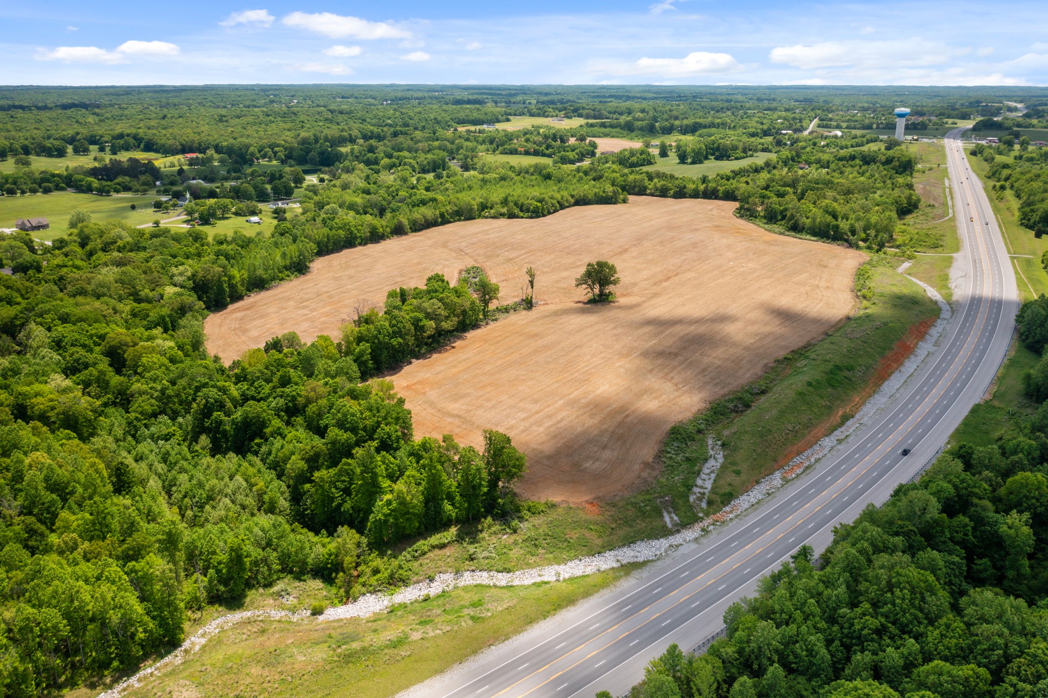 1 Tom Austin Hwy Property Photo 10