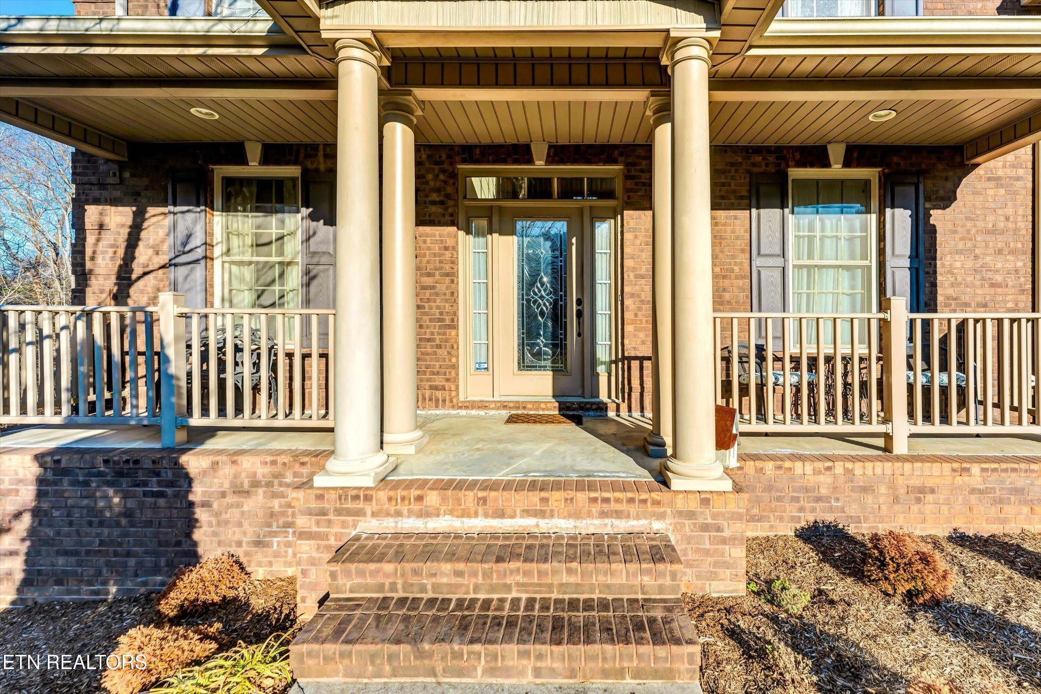 5606 Bridgehampton Drive Property Photo 4