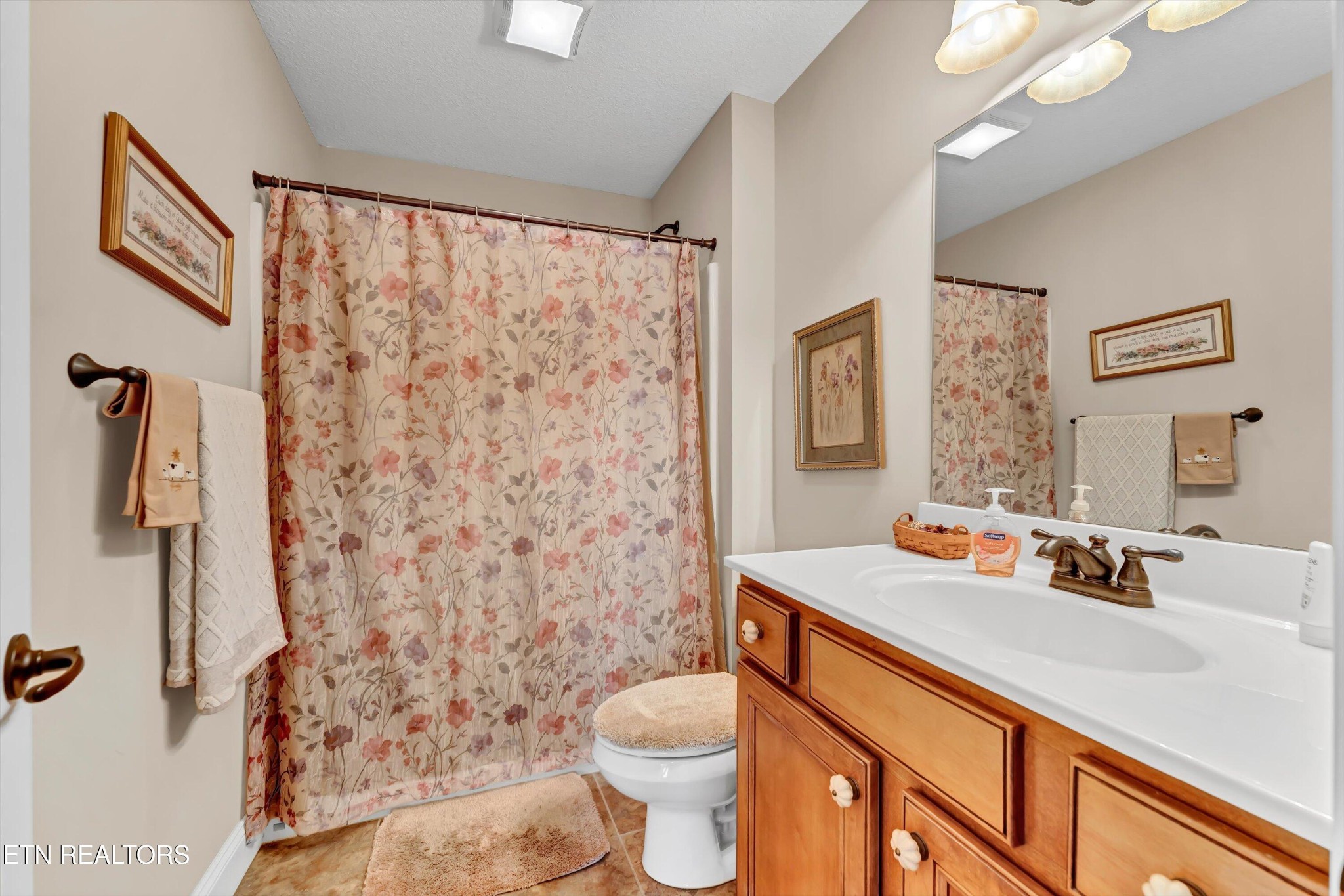 5606 Bridgehampton Drive Property Photo 29
