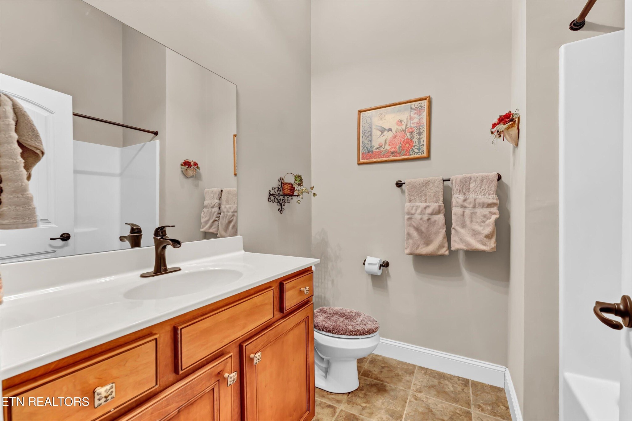 5606 Bridgehampton Drive Property Photo 35