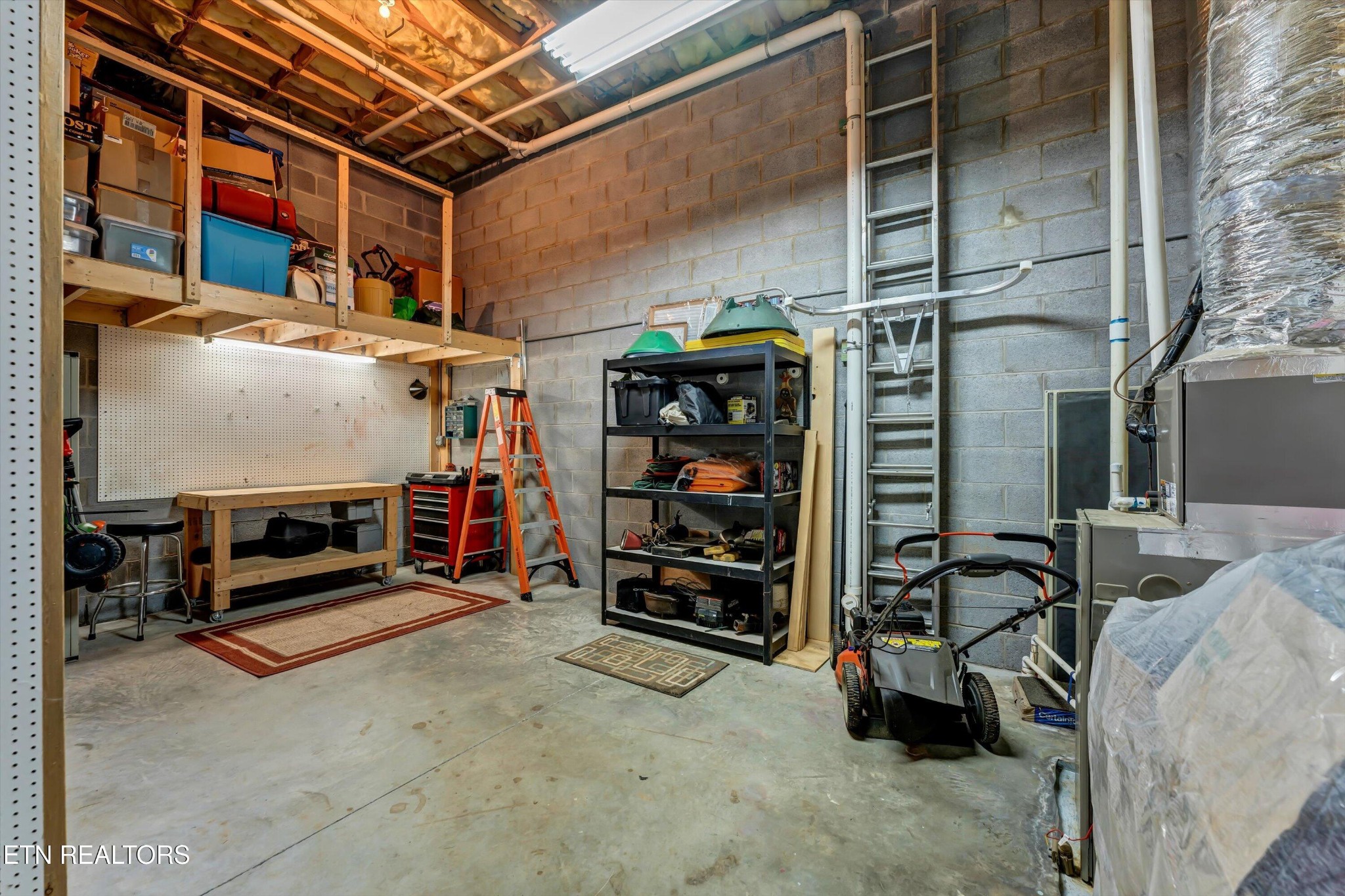 5606 Bridgehampton Drive Property Photo 38