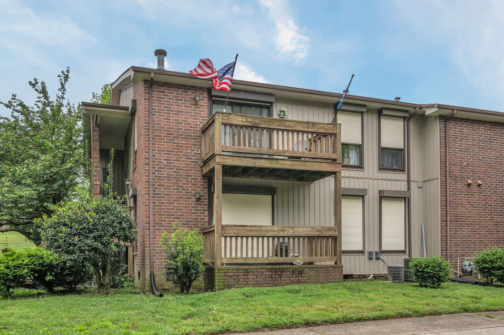 829 Highway 70, E Property Photo 3