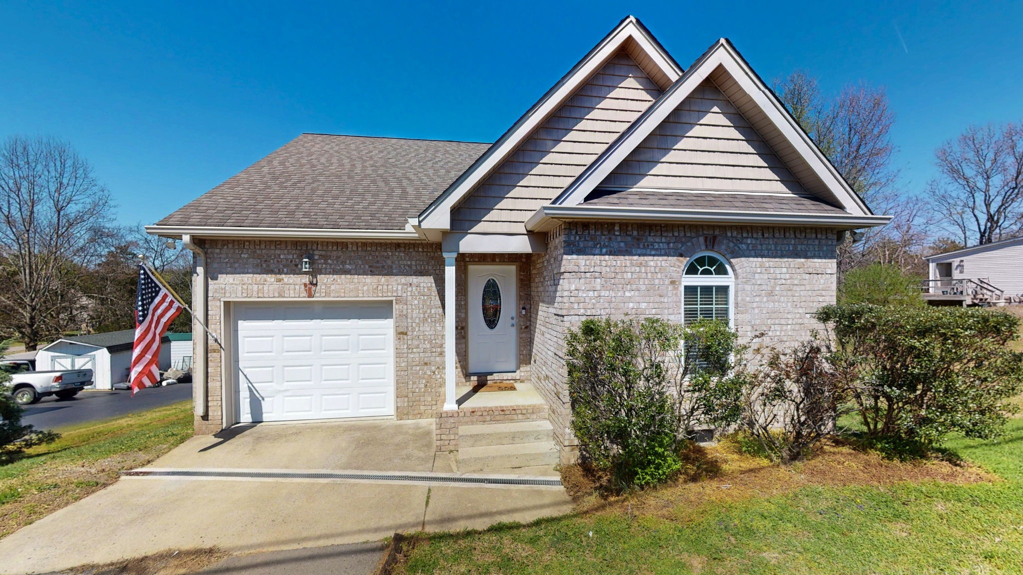 4635 Benders Ferry Rd Property Photo 1