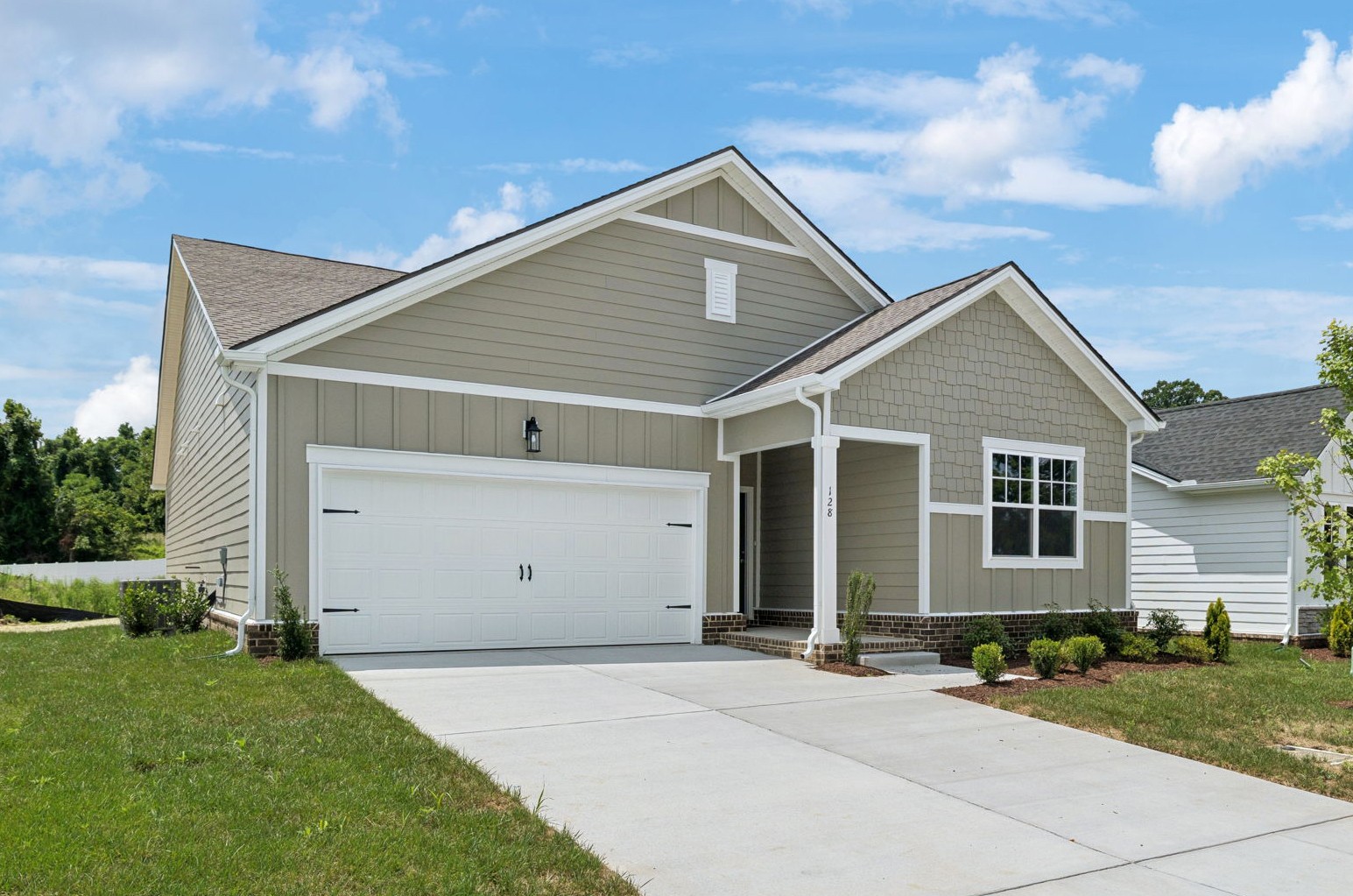 128 Holly Ridge Property Photo 2