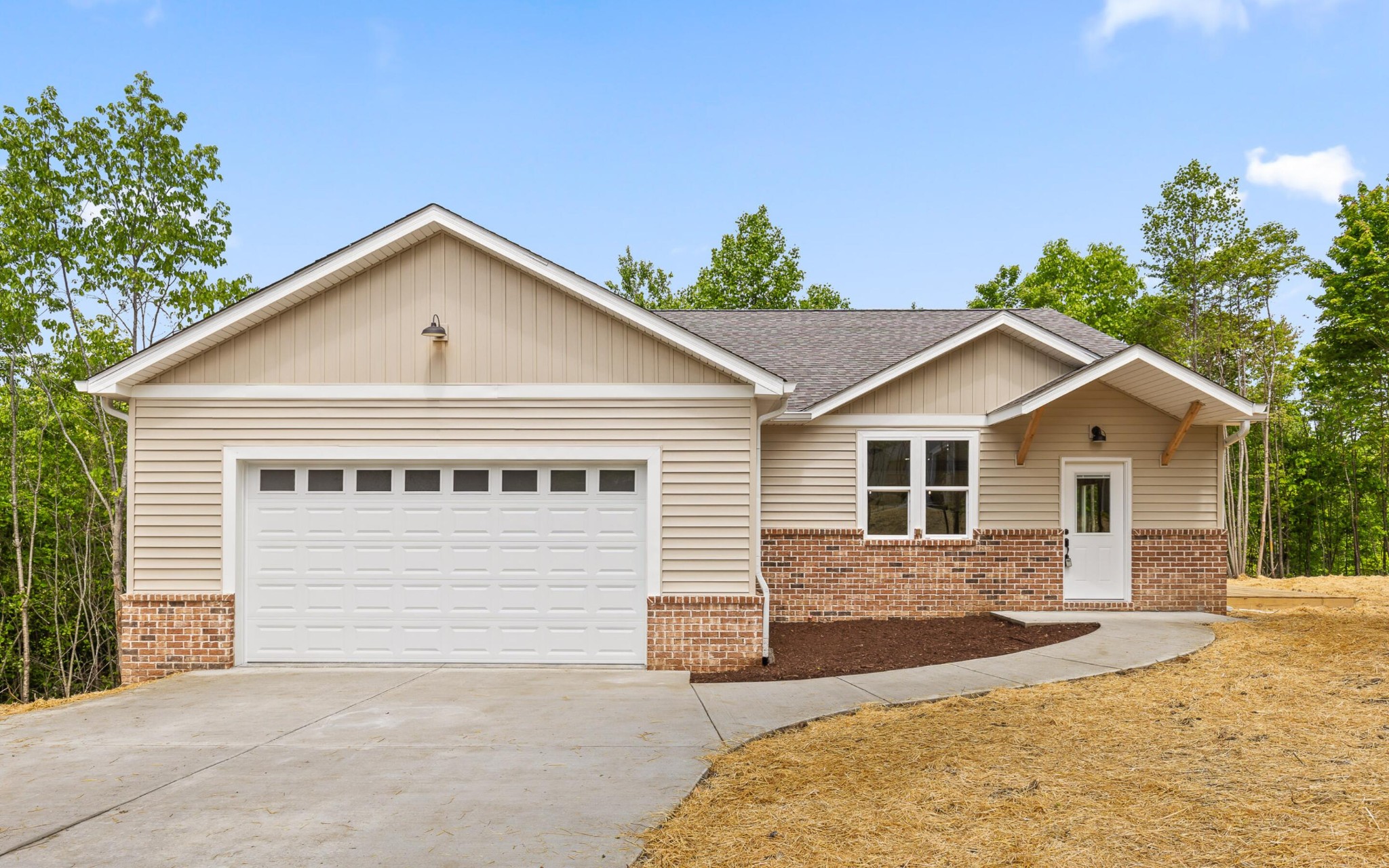 226 Grayson Way Property Photo