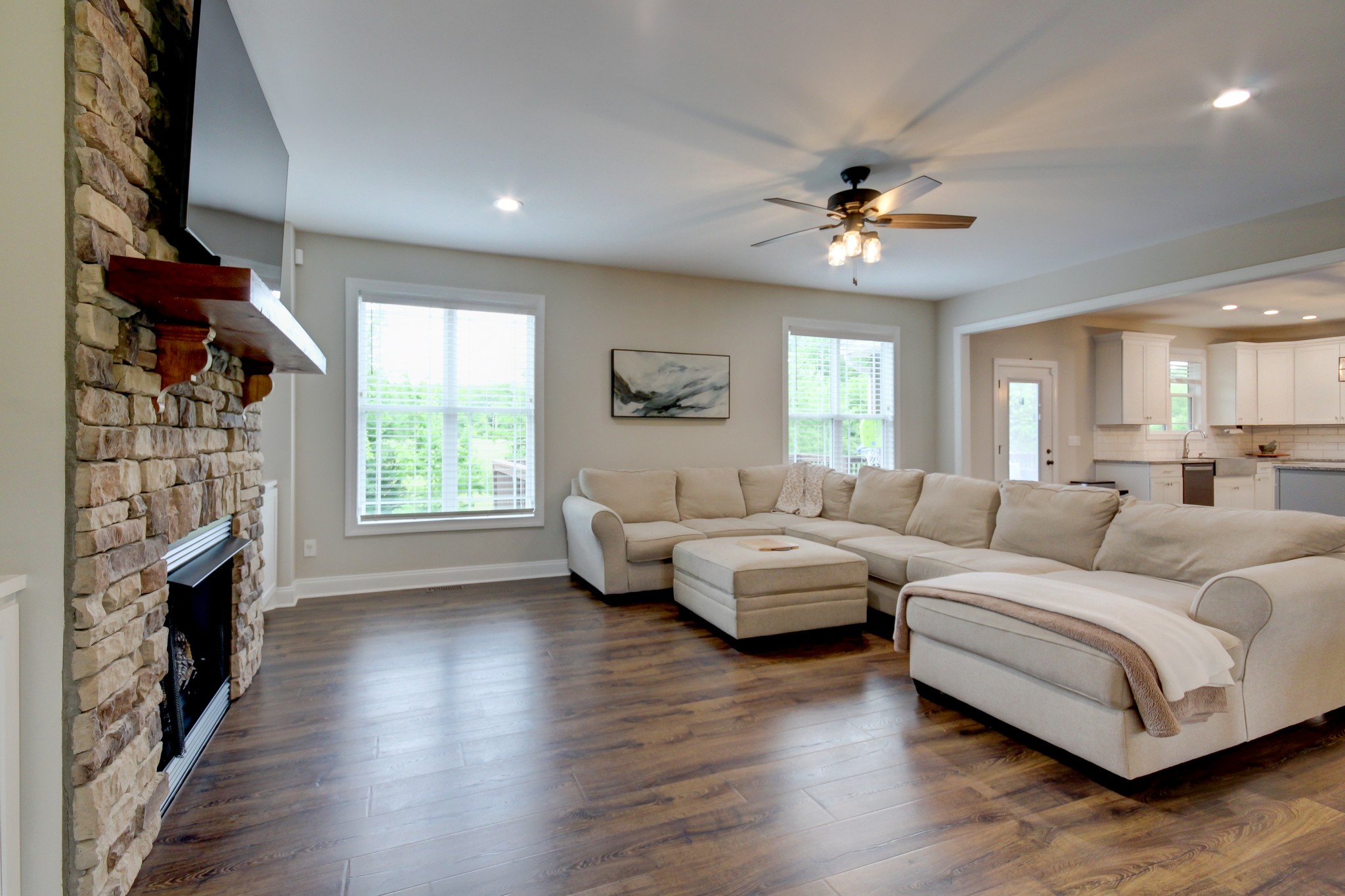 864 S Ridge Trl Property Photo 16