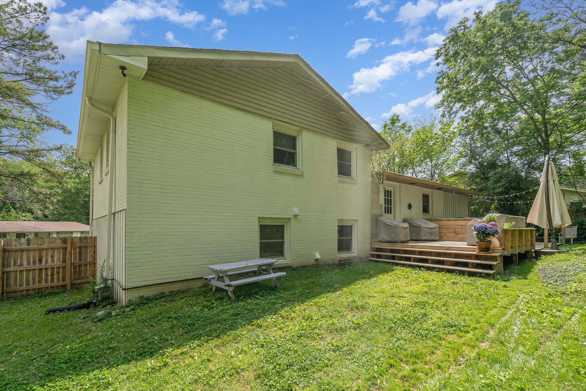 685 Brewer Dr Property Photo 23