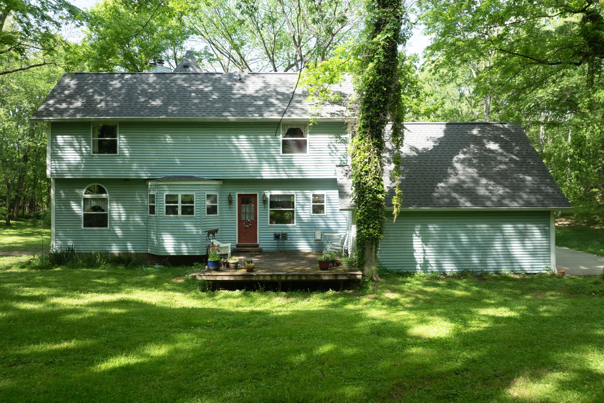 2146 Glencoe Rd Property Photo 6