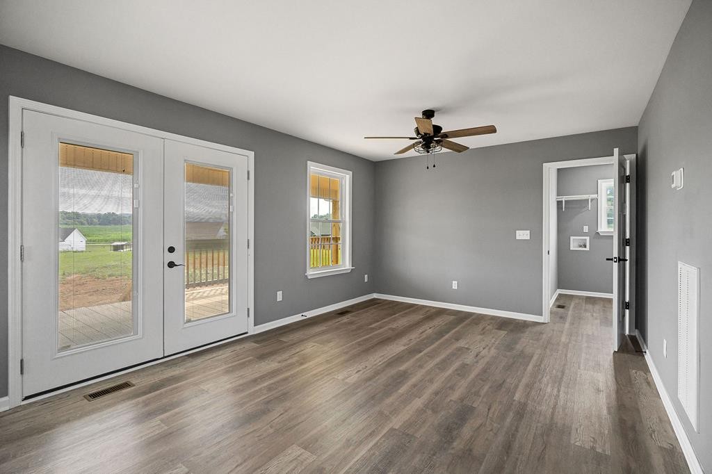 185 Jersey Pike Property Photo 4