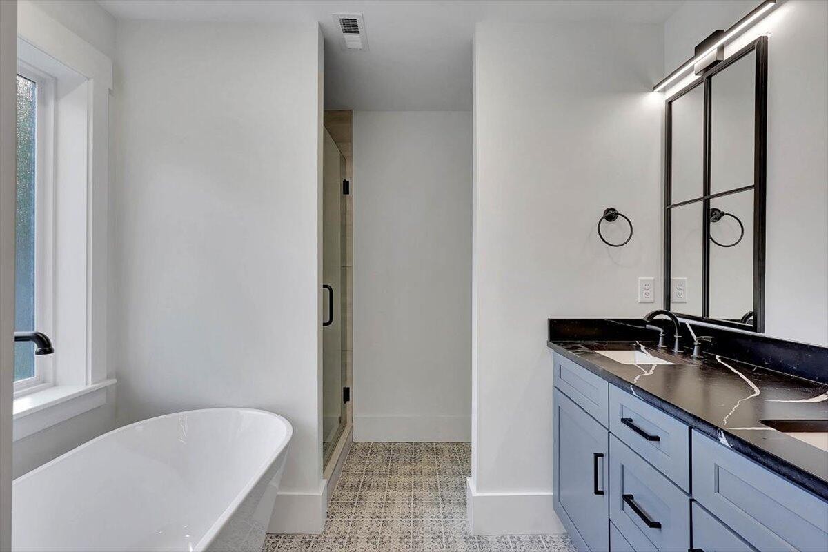 7592 Grasshopper Road Property Photo 18