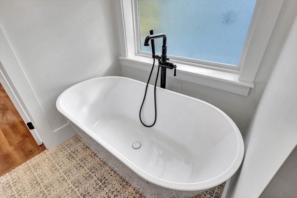 7592 Grasshopper Road Property Photo 20