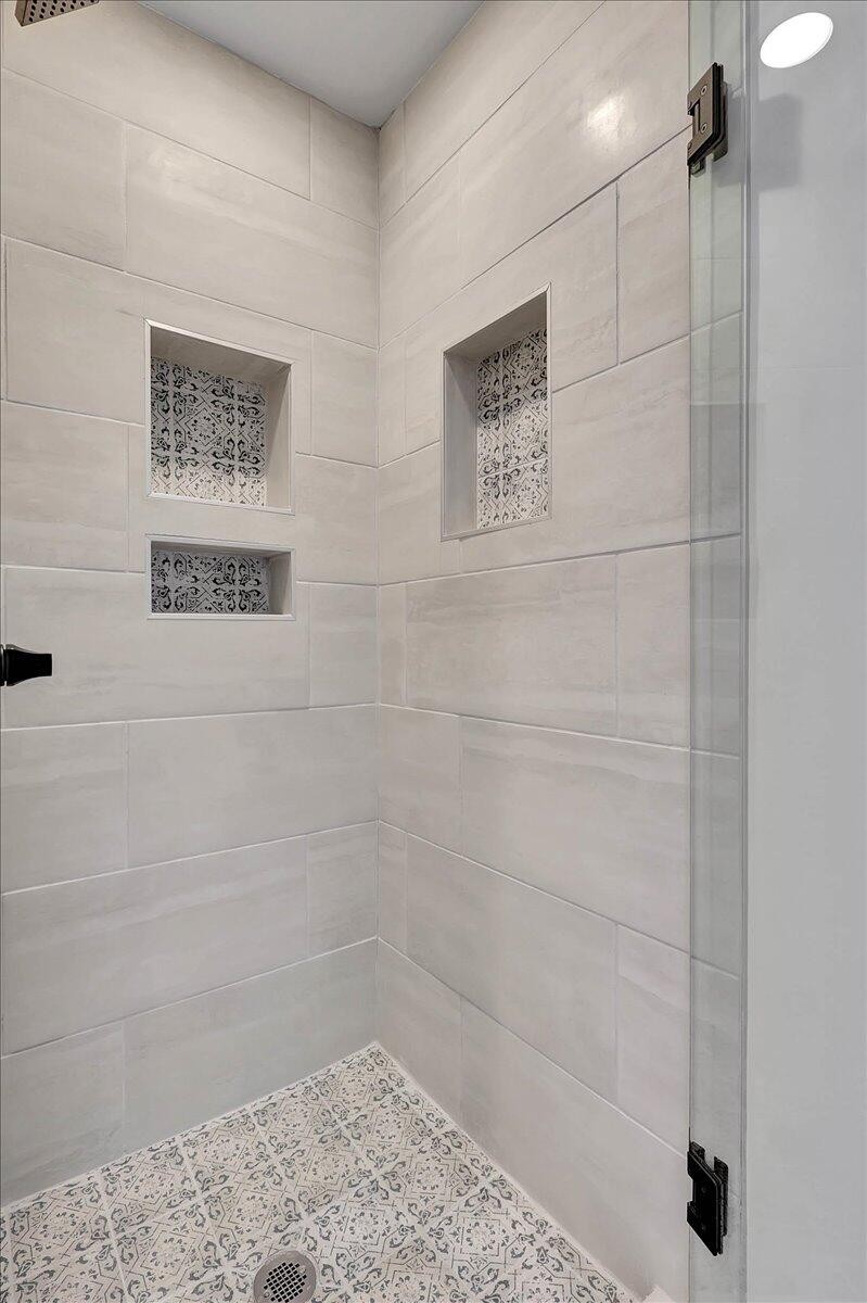 7592 Grasshopper Road Property Photo 21