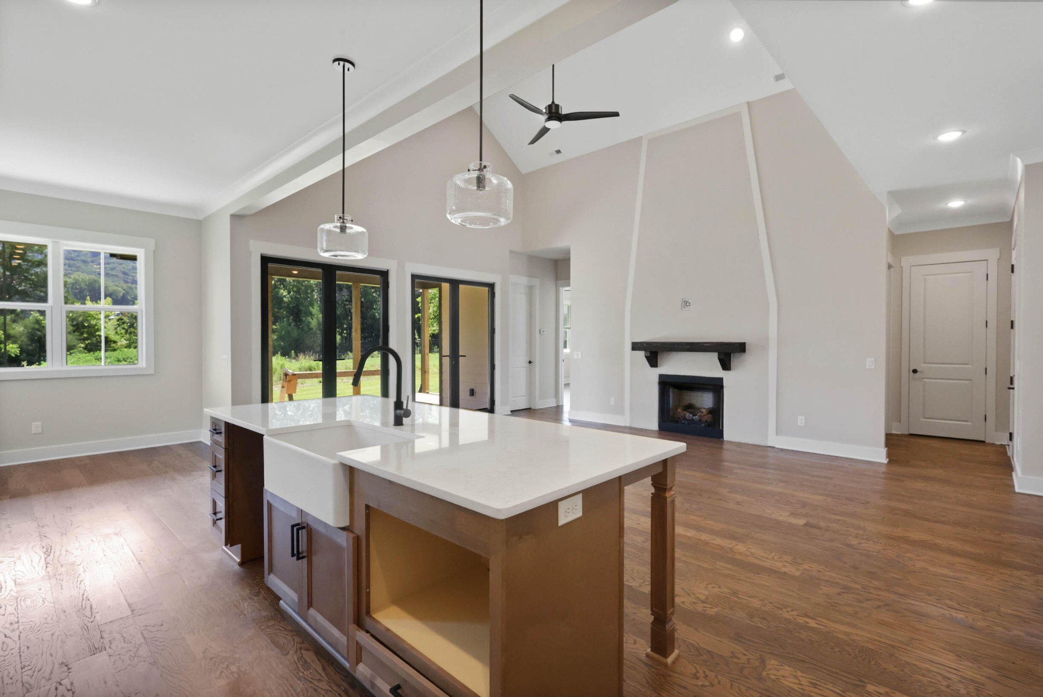 8112 Sir Oliphant Way Property Photo 8