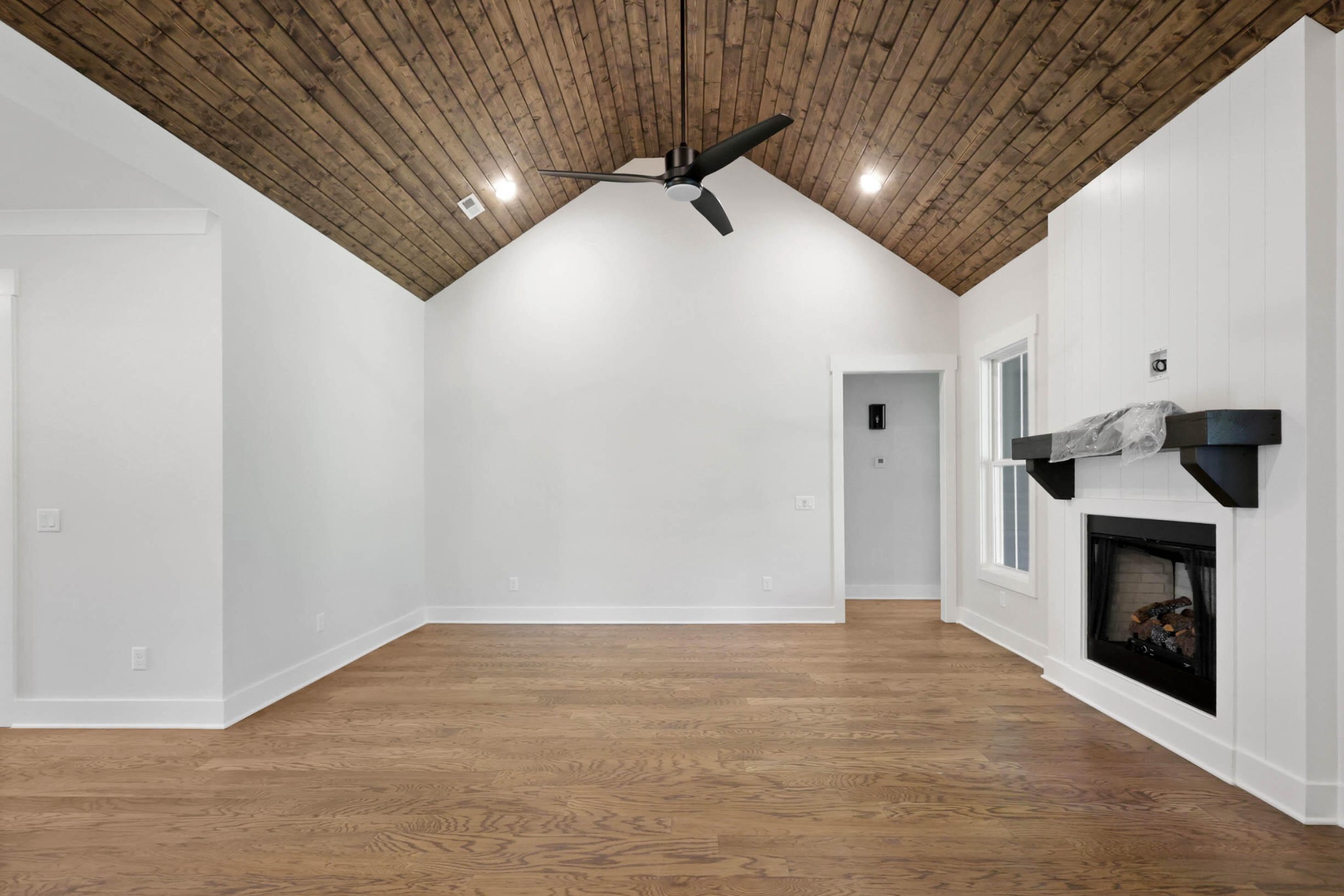 8097 Sir Oliphant Way Property Photo 13