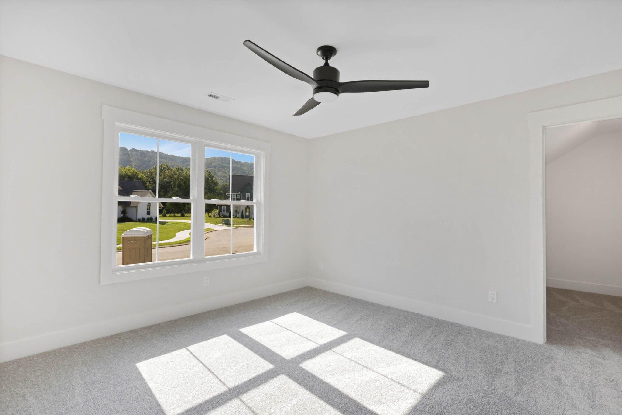 8097 Sir Oliphant Way Property Photo 27