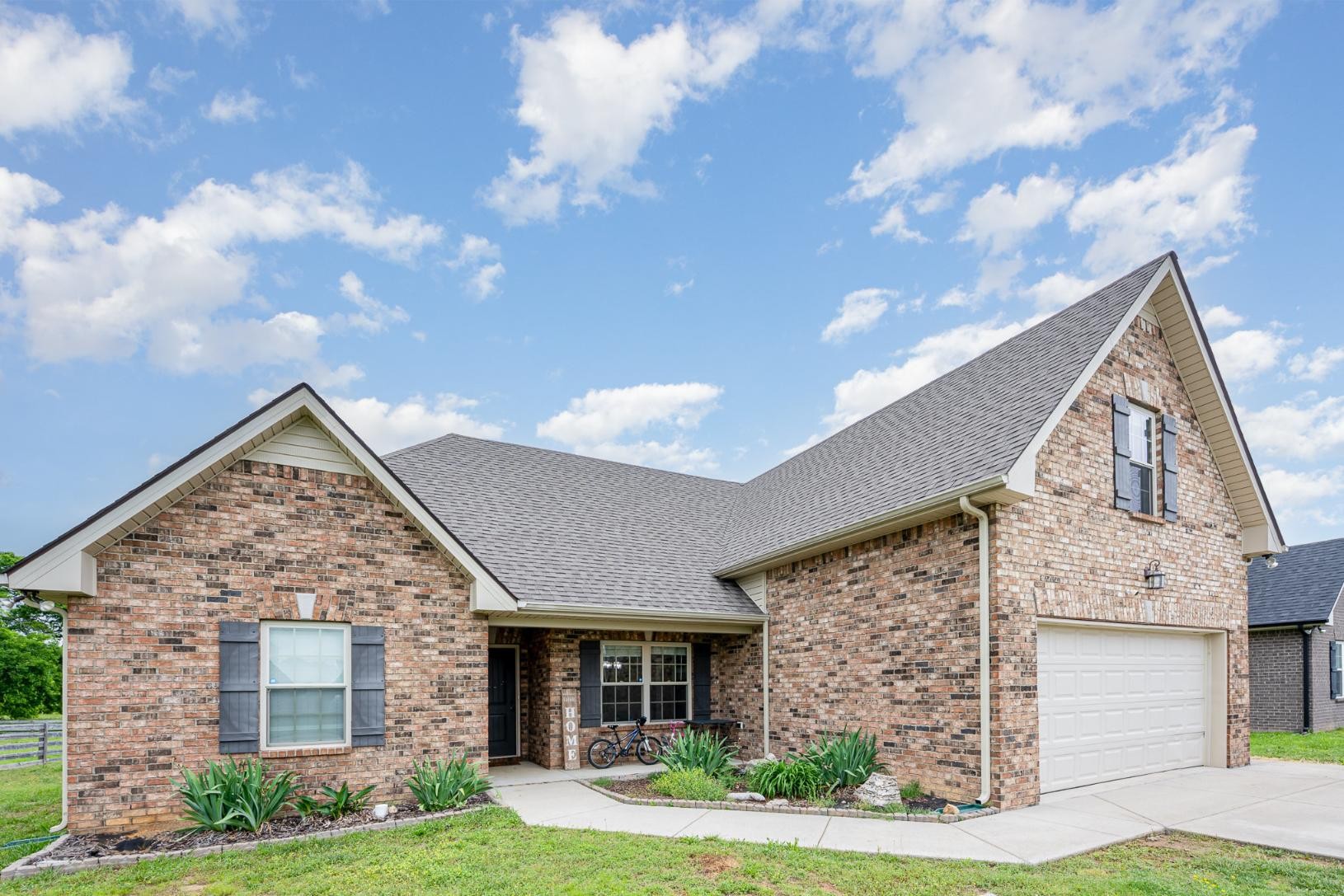 2929 Dusenburg Dr Property Photo