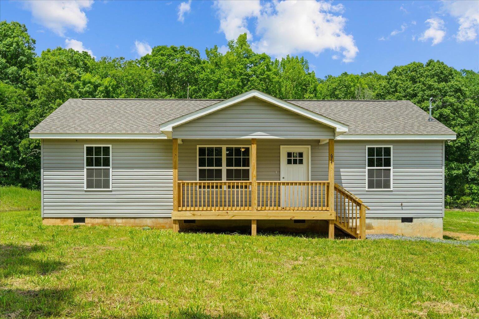 674 Eber Road Property Photo