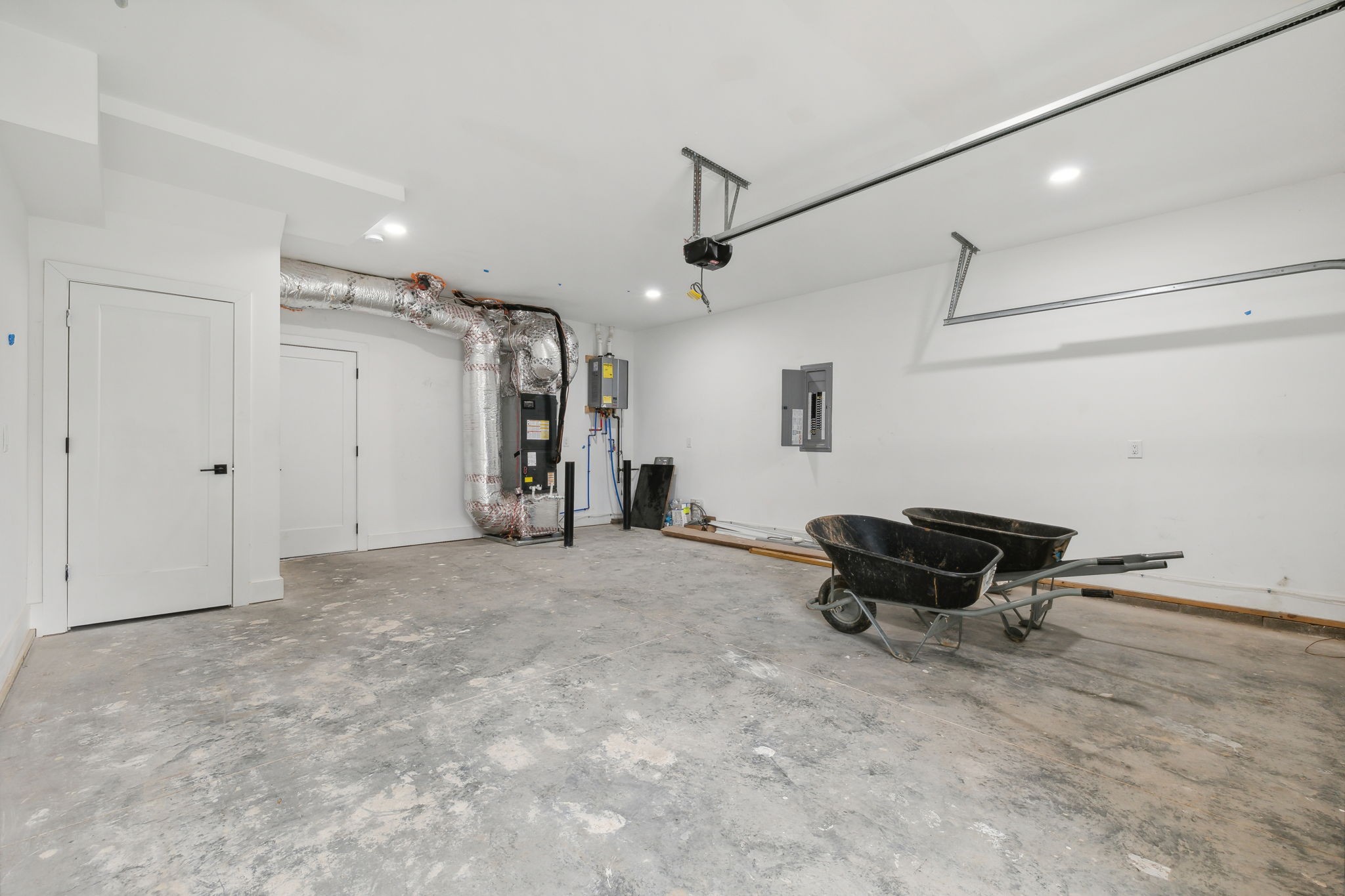 410 Douglas Ave Property Photo 14