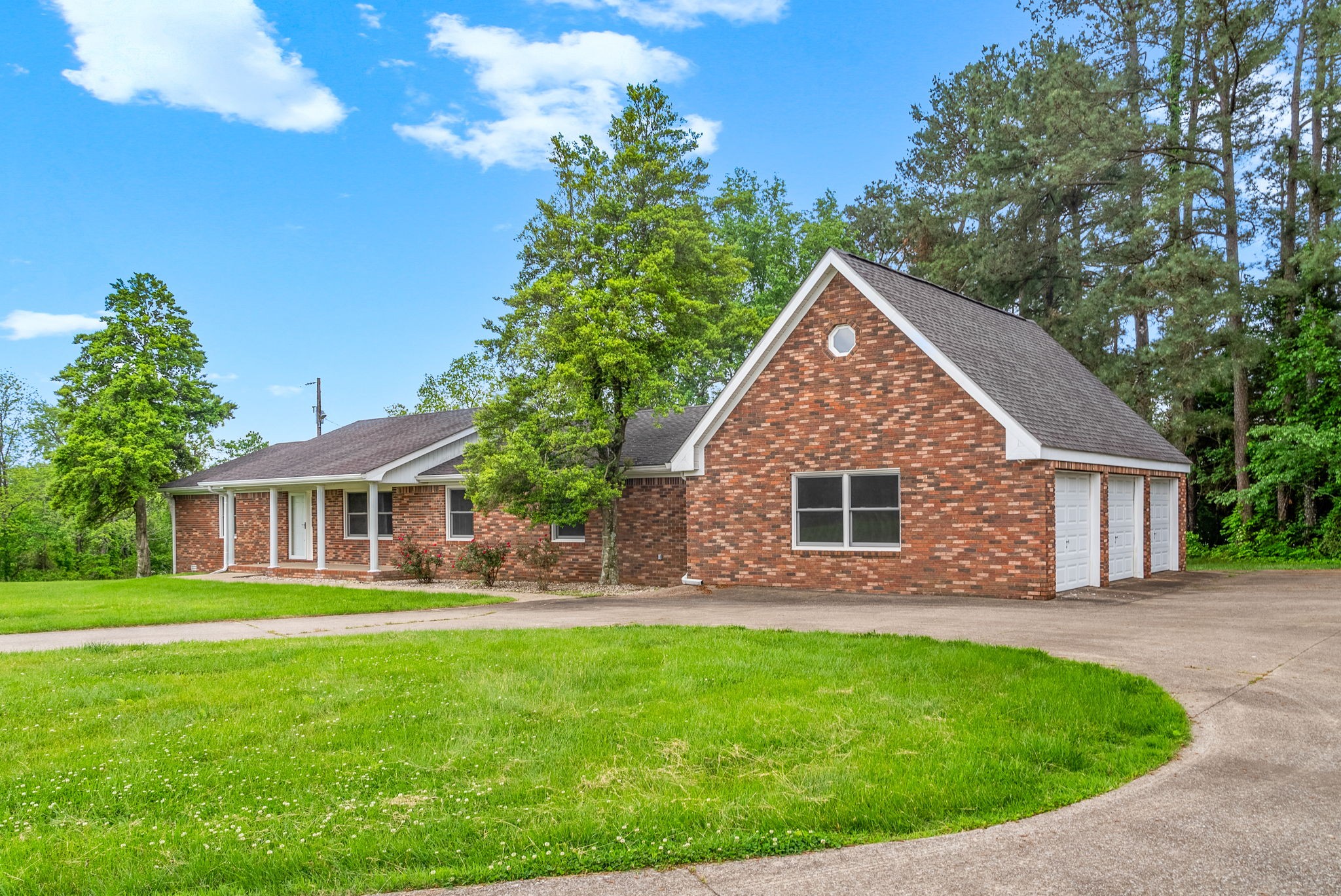 5130 Greenville Rd Property Photo