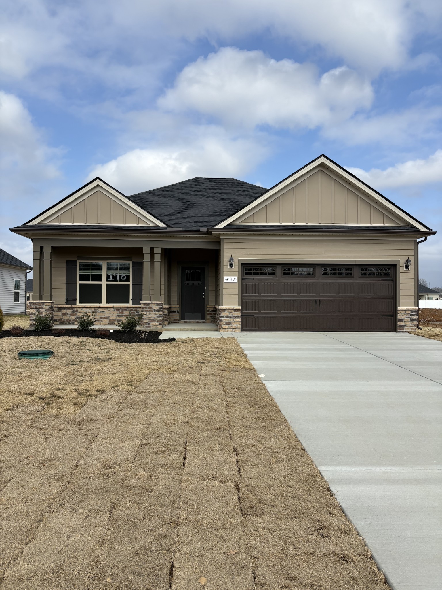 306 Neartop Lane Property Photo