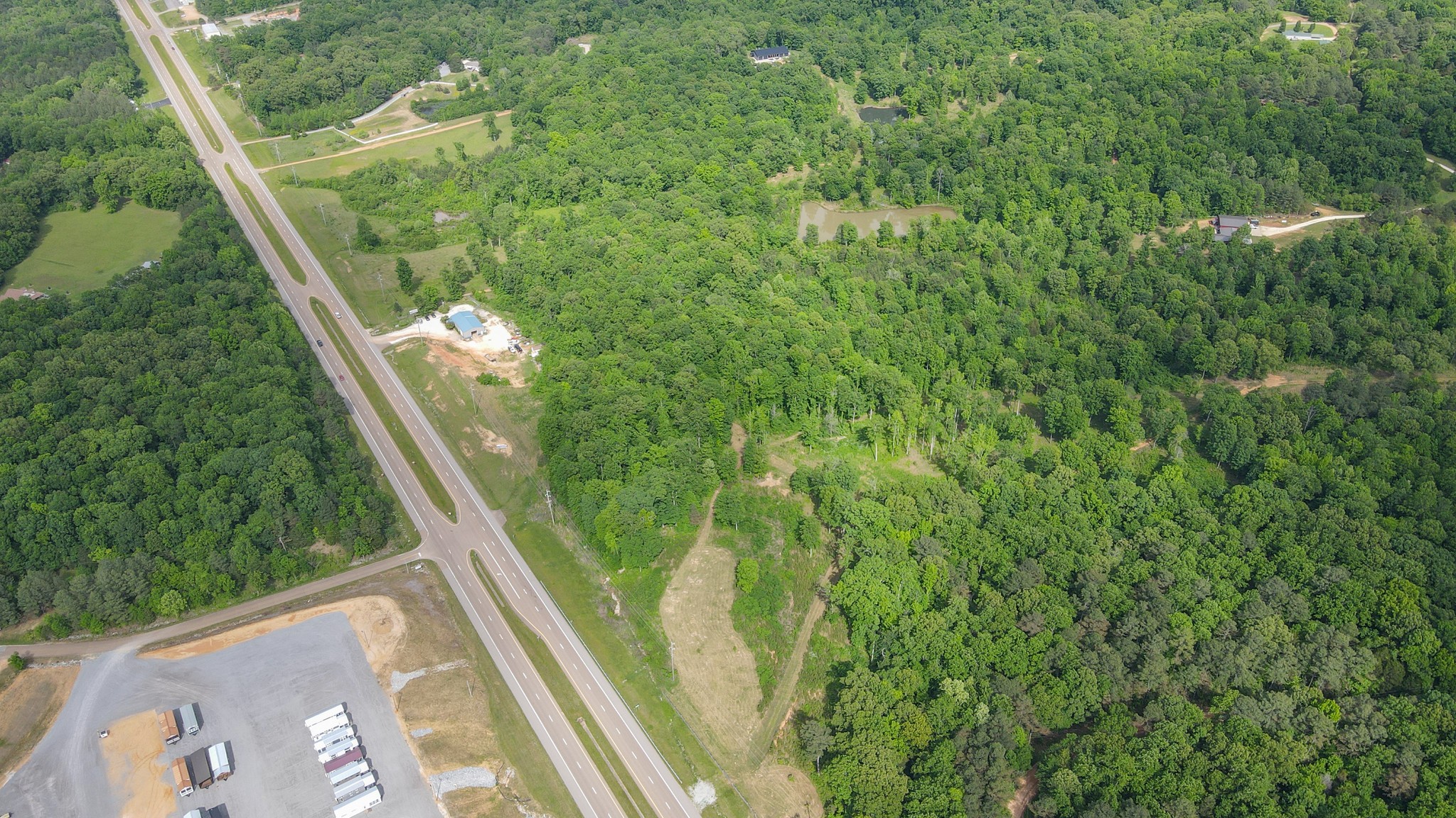 10610 Highway 79, N Property Photo 9