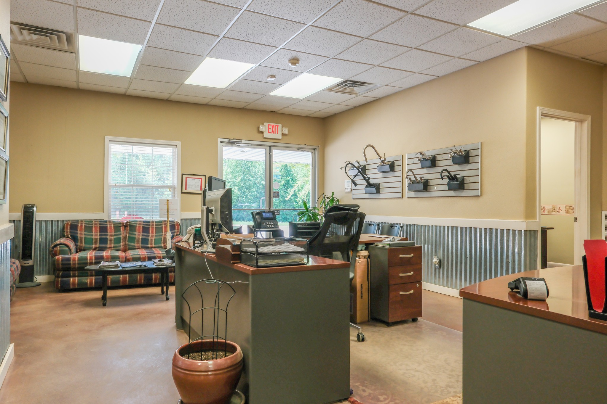 10610 Highway 79, N Property Photo 18