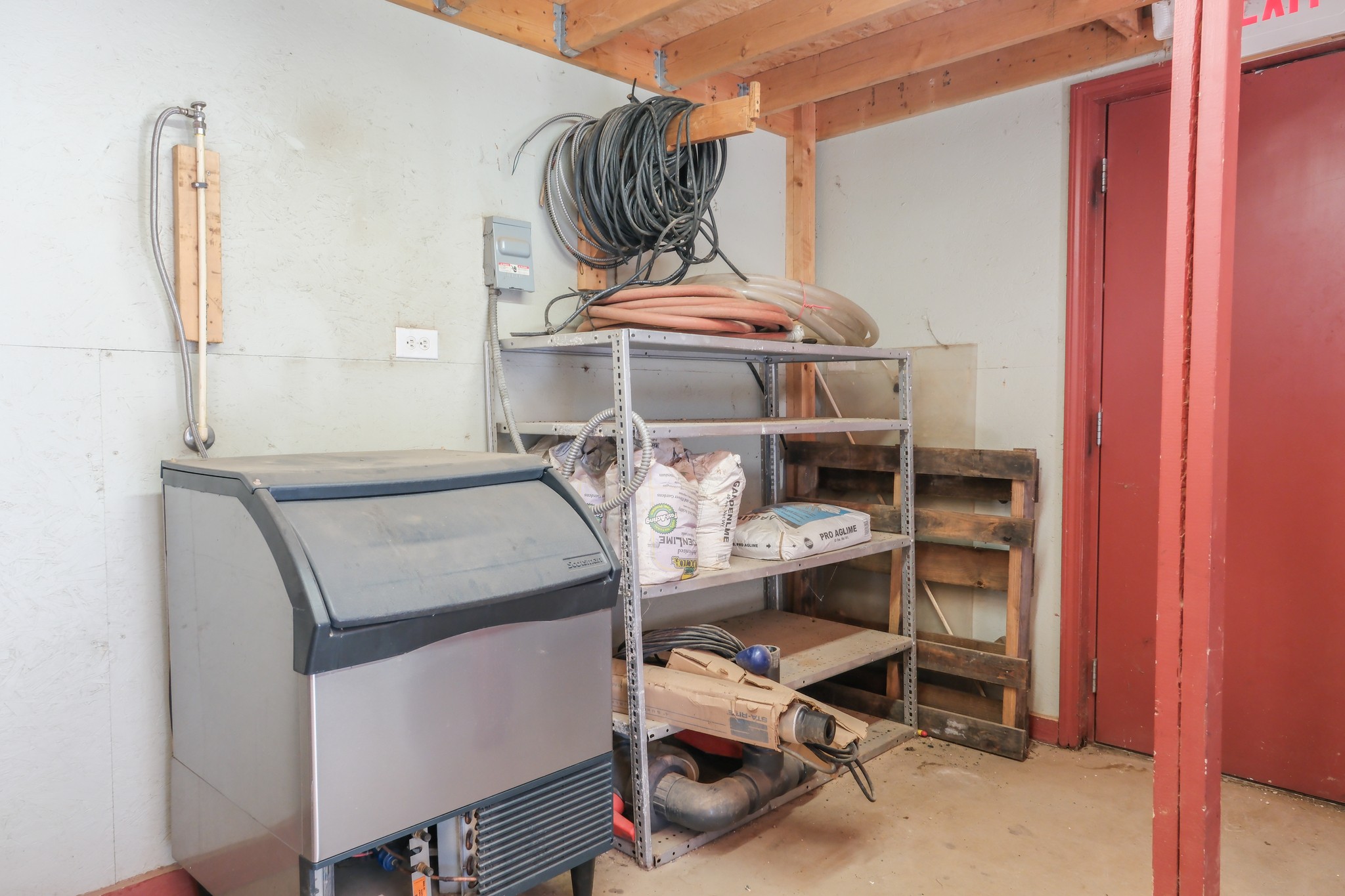 10610 Highway 79, N Property Photo 41