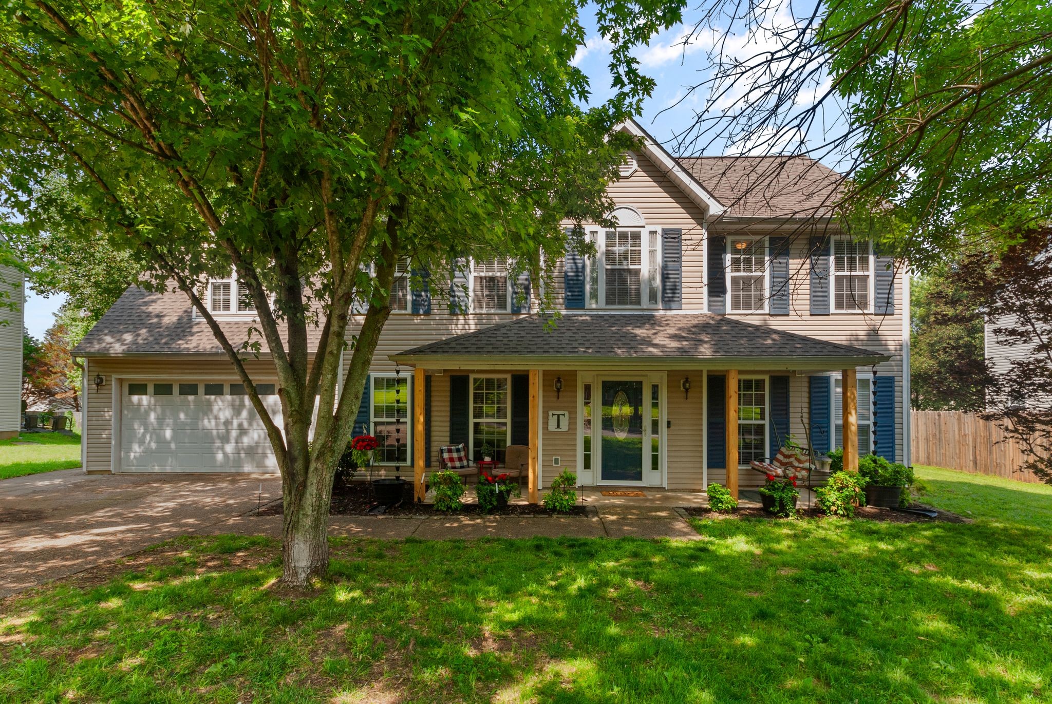 1711 Carlyon Ct Property Photo 1
