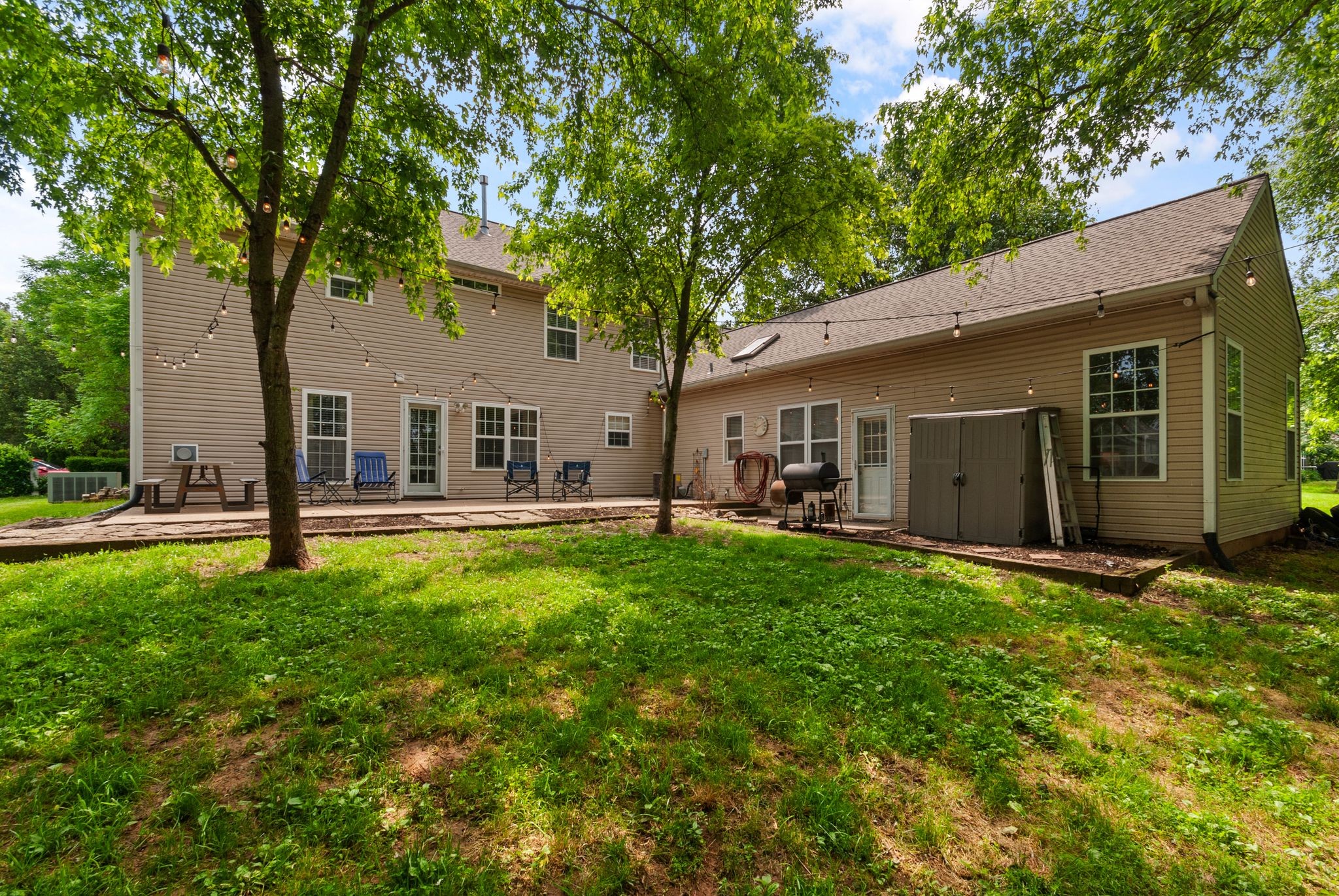 1711 Carlyon Ct Property Photo 28
