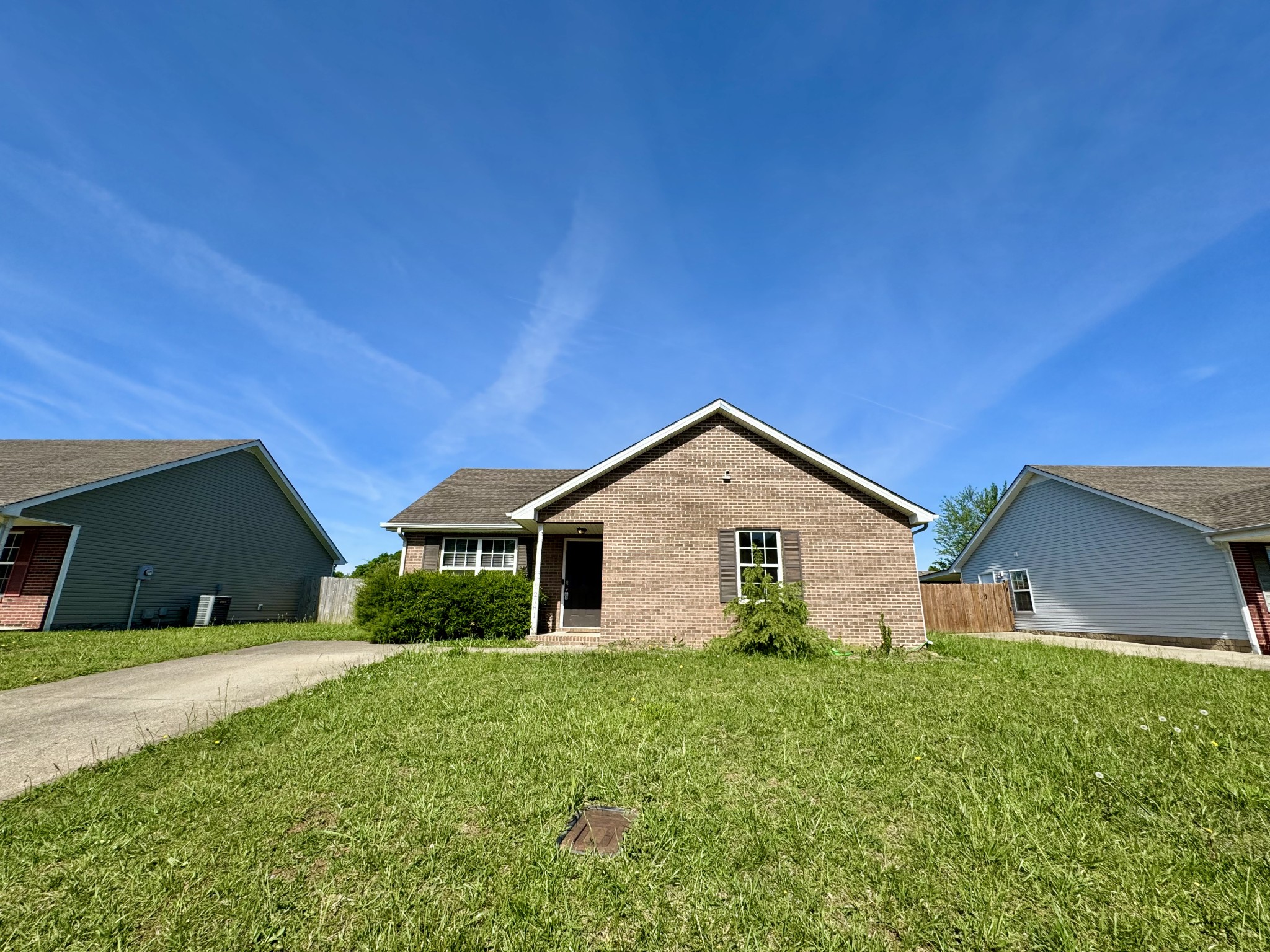 2781 Russet Ridge Dr Property Photo 2