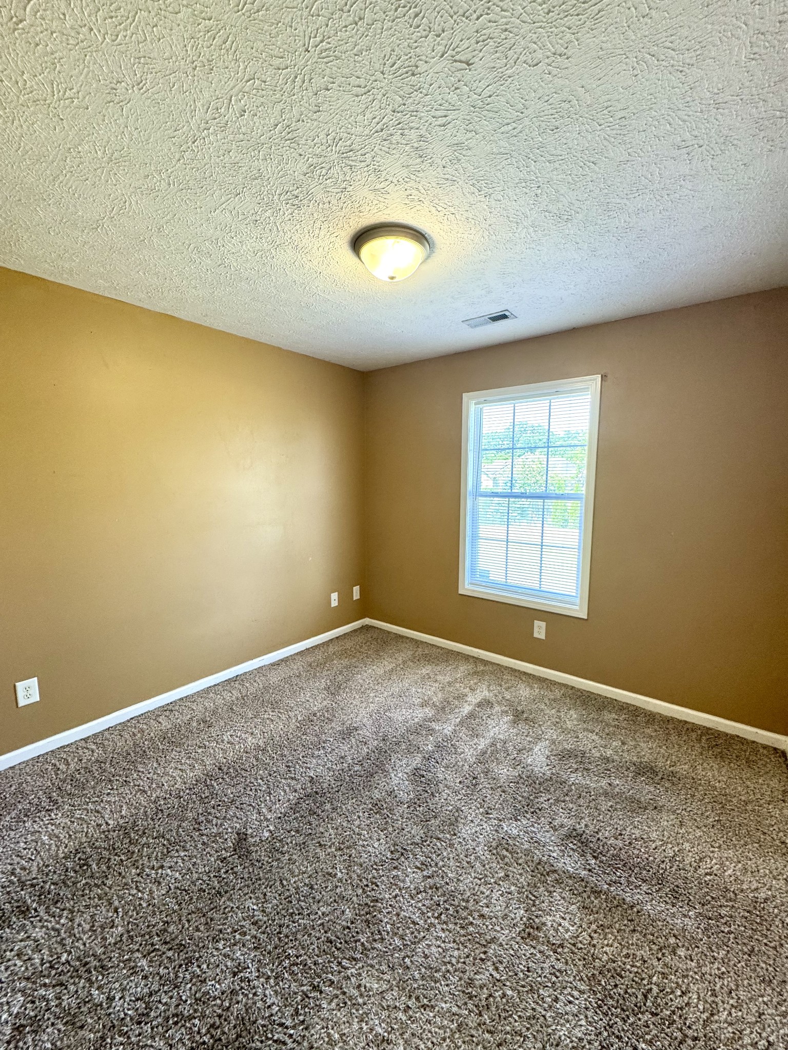 2781 Russet Ridge Dr Property Photo 7