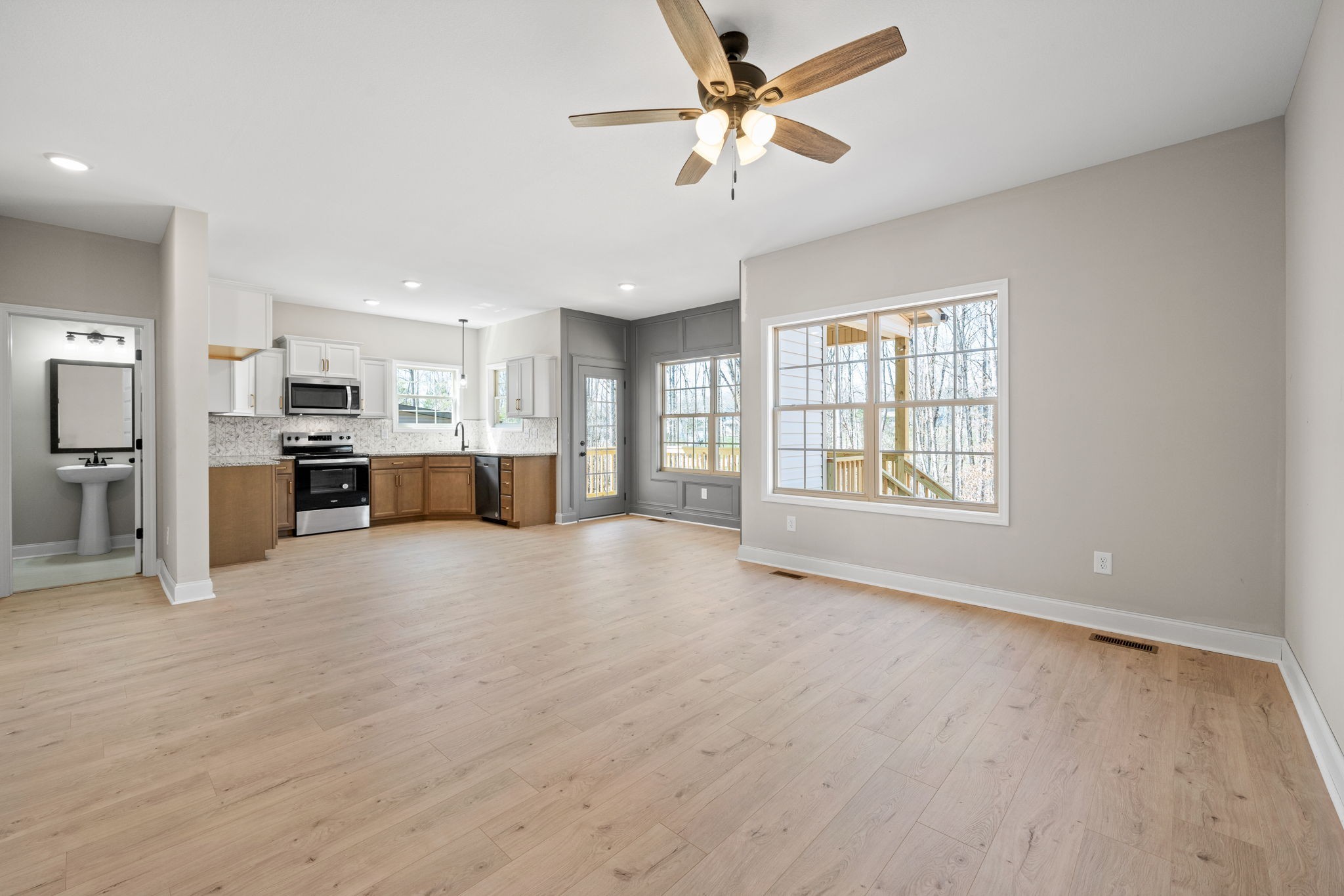 509 Canyon View Ct Property Photo 6