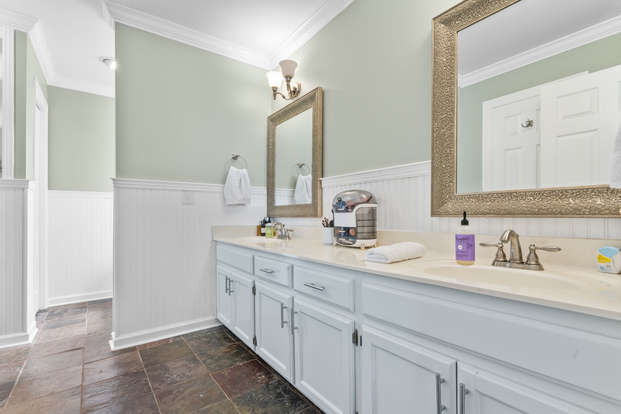 707 Bradford Pl Property Photo 12