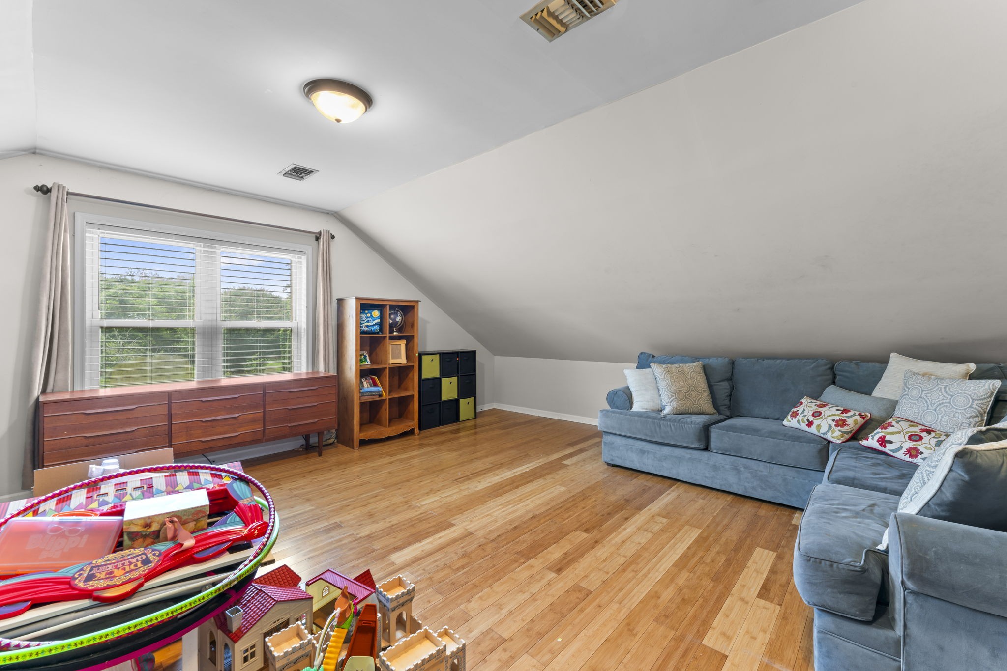 707 Bradford Pl Property Photo 16