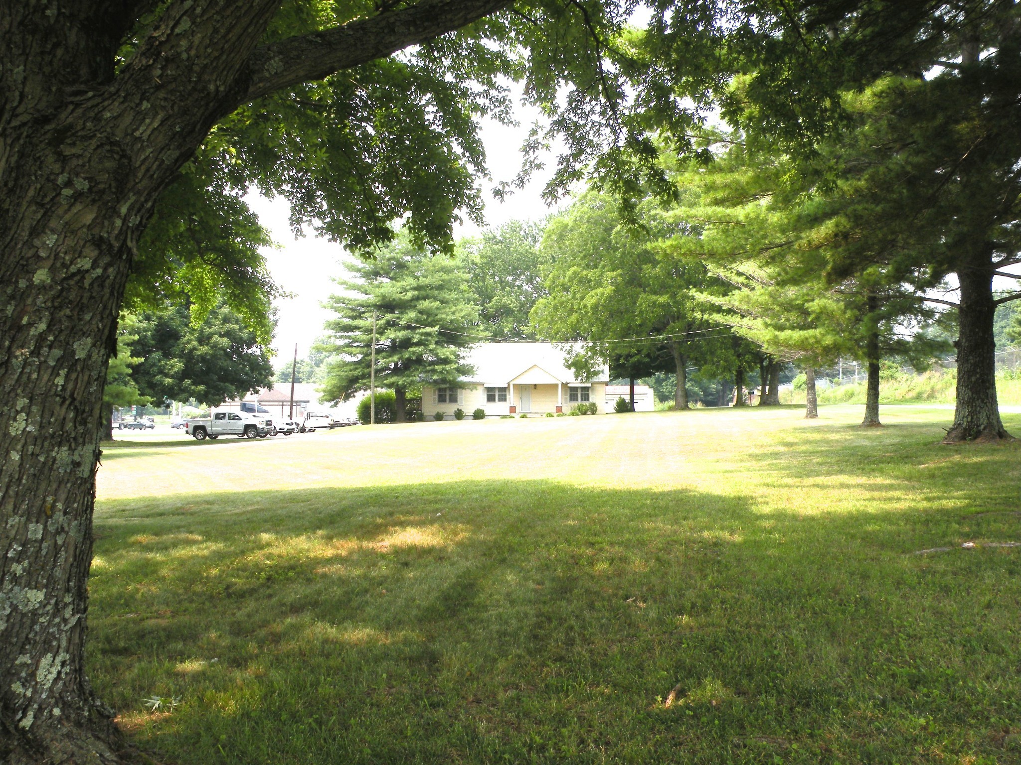 1001 Swamp Rd Property Photo 2