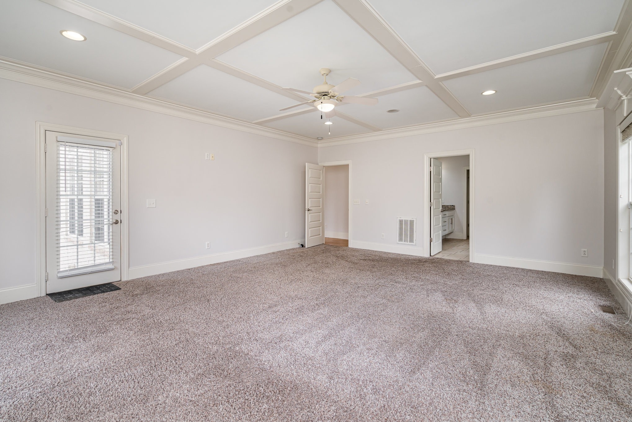 2804 Battleground Dr Property Photo 22