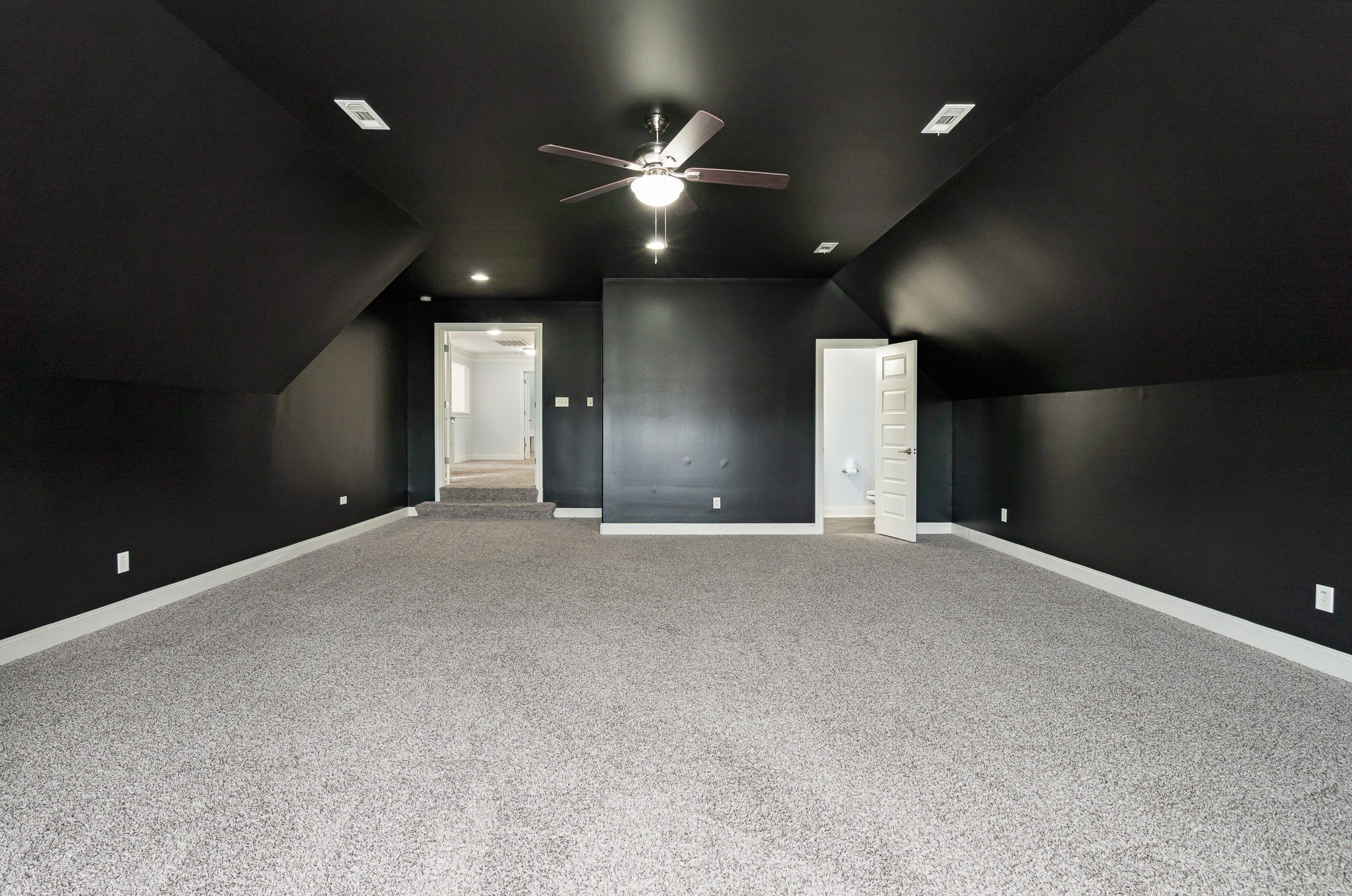 2804 Battleground Dr Property Photo 40