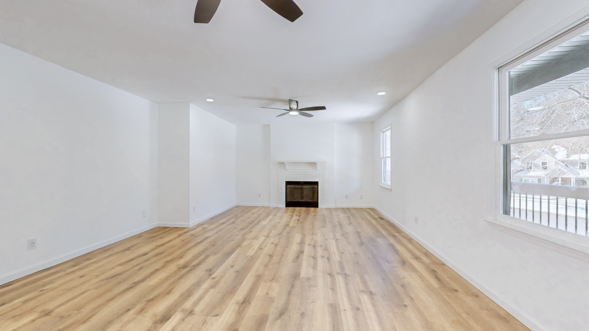 3425 Clearwater Dr Property Photo 14