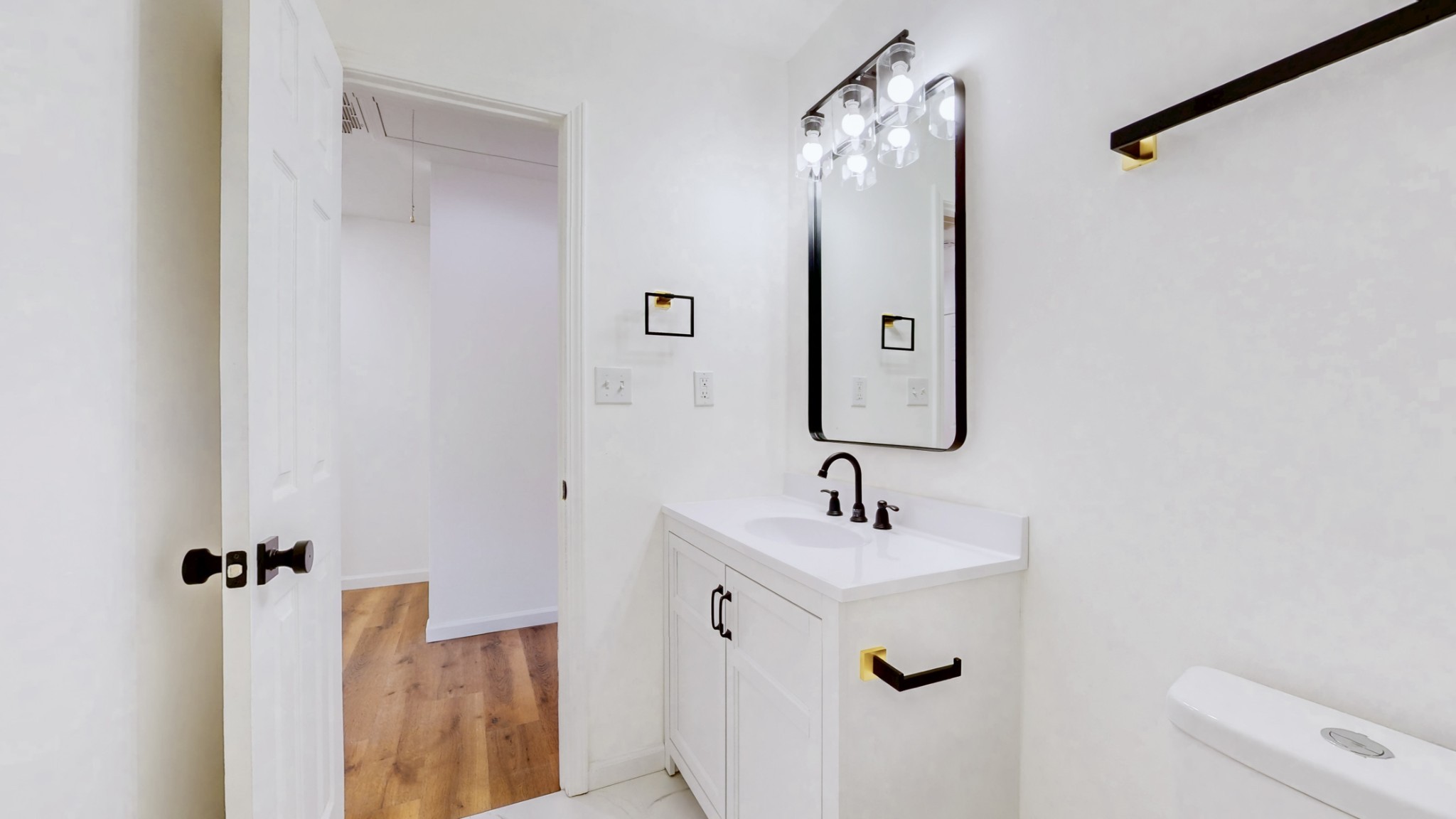 3425 Clearwater Dr Property Photo 16