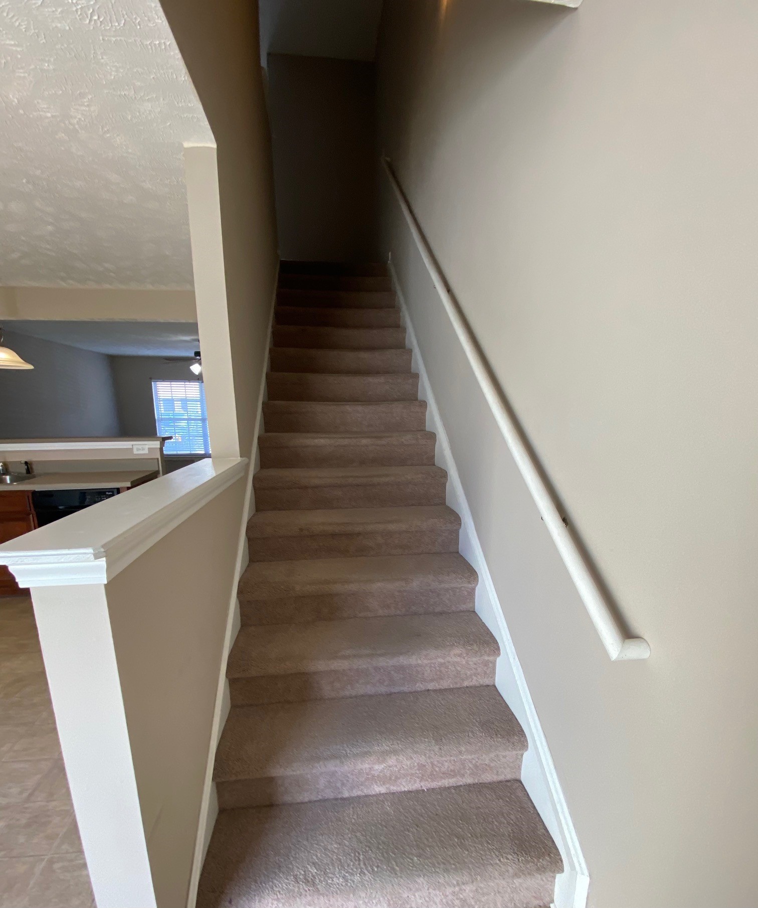 2961 S Rutherford Blvd Property Photo 5
