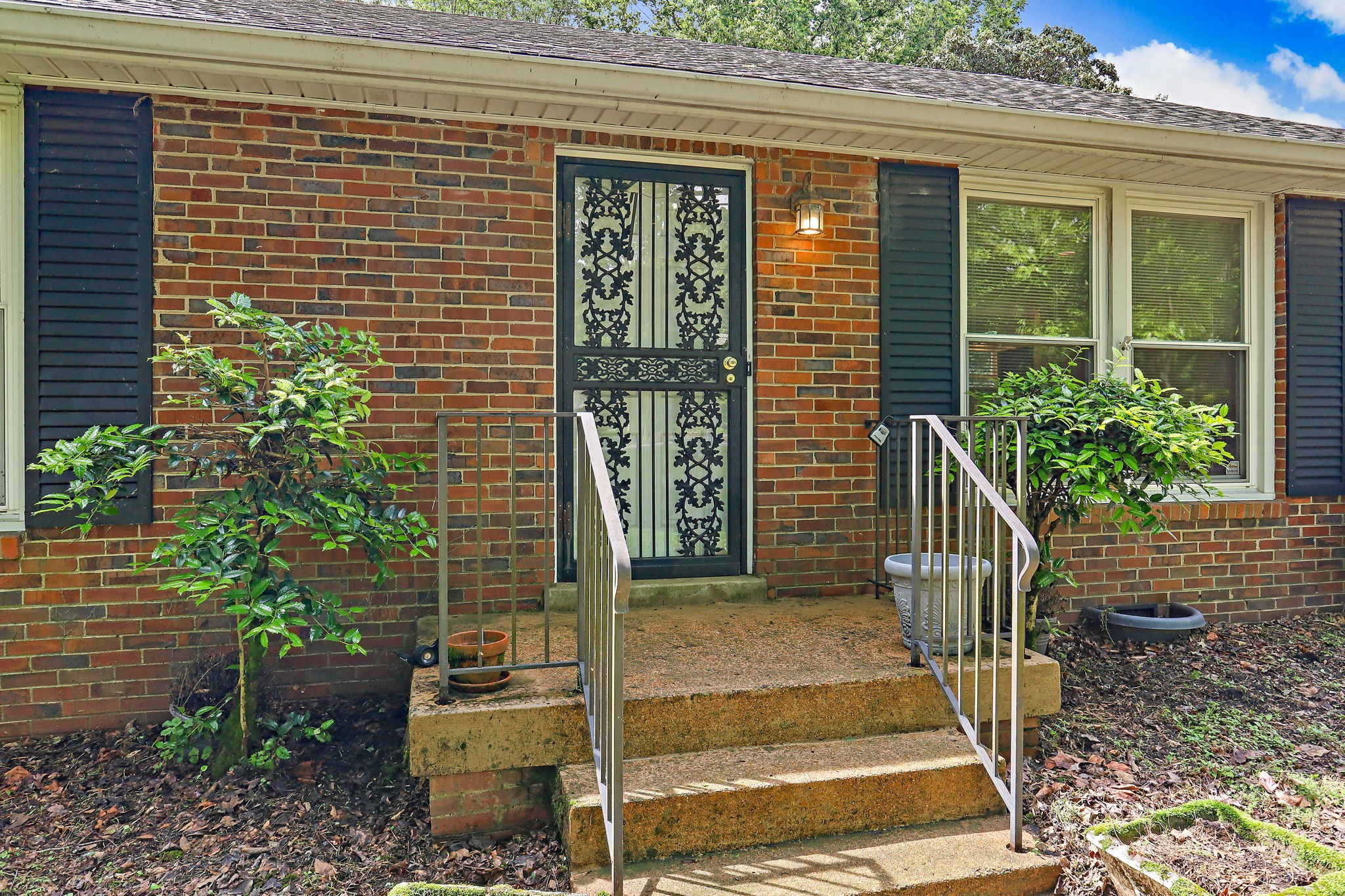 313 Timberdale Ct Property Photo 7